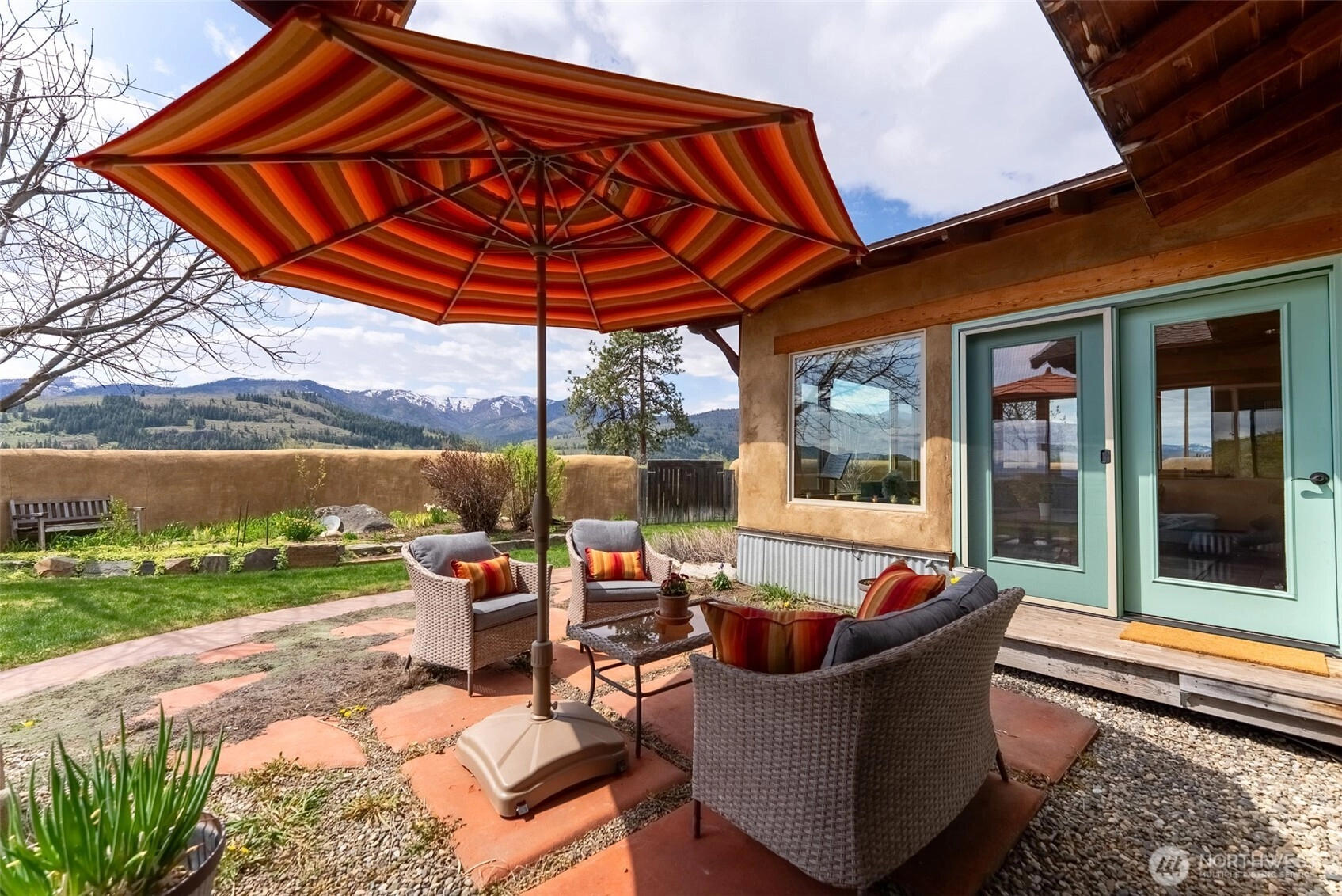 40 Rolling Rock Rd Winthrop WA 98862