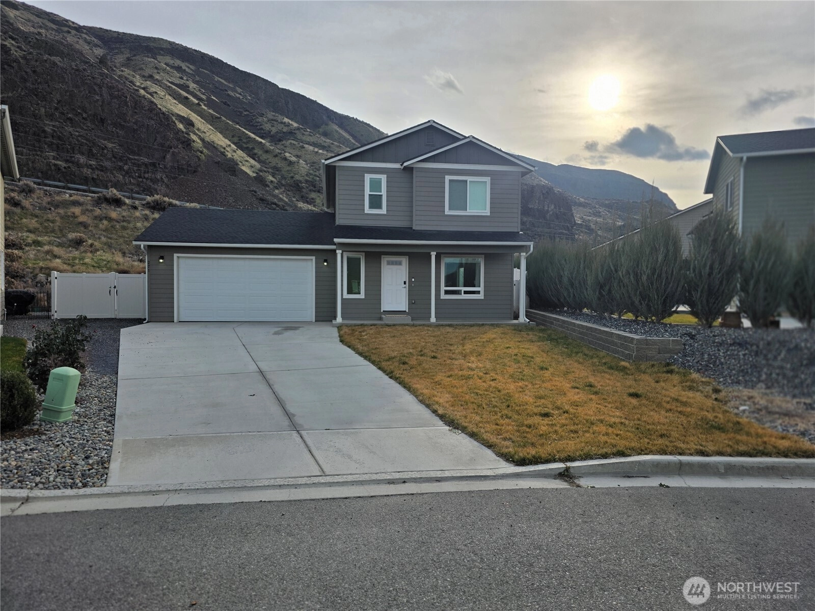 271 George Loop Rock Island WA 98850