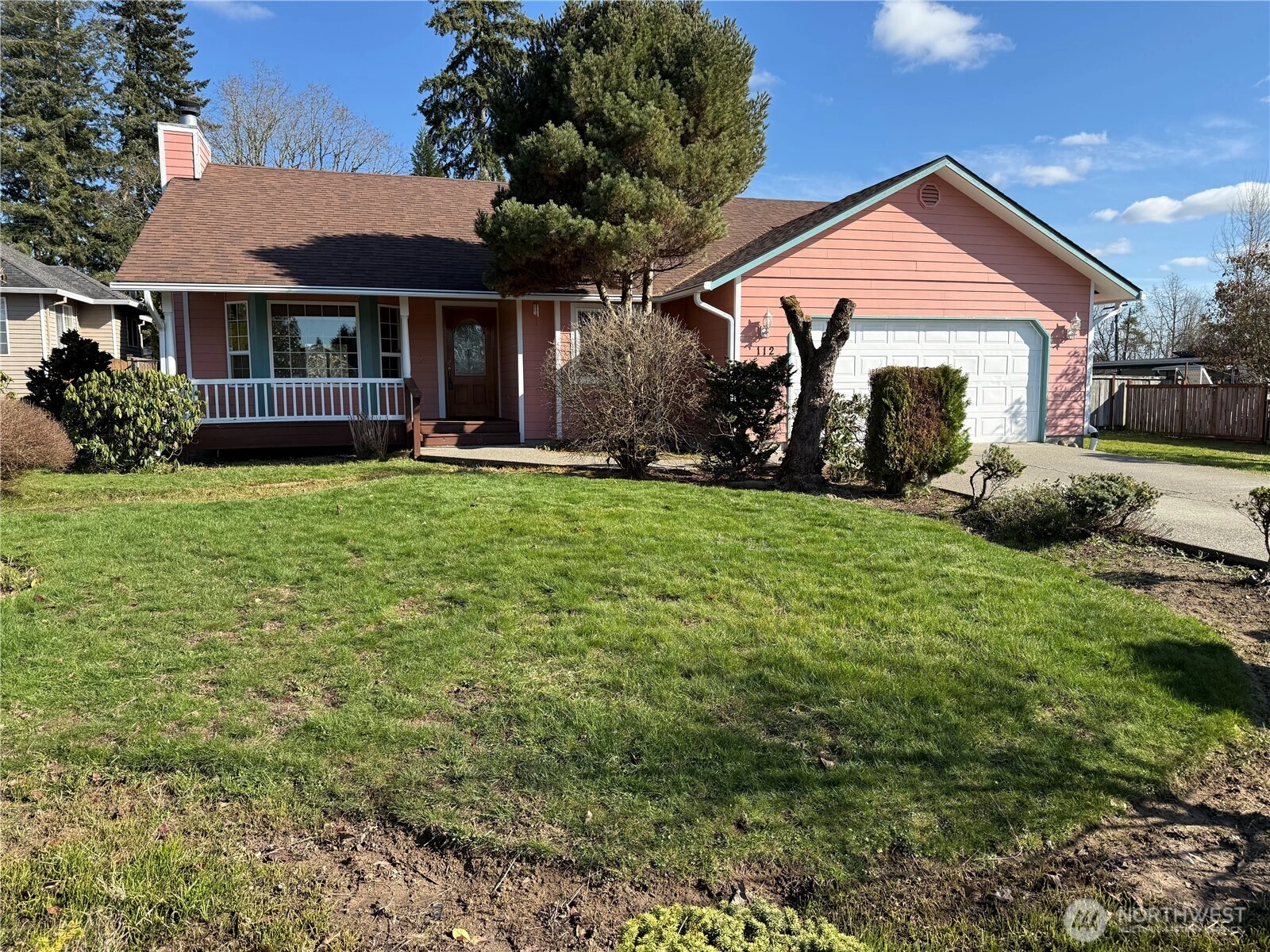 112 Jackson View Dr Chehalis WA 98532