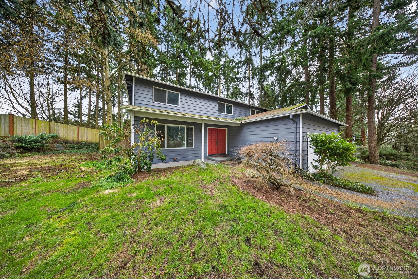 2122 Fireside Oak Harbor WA 98277