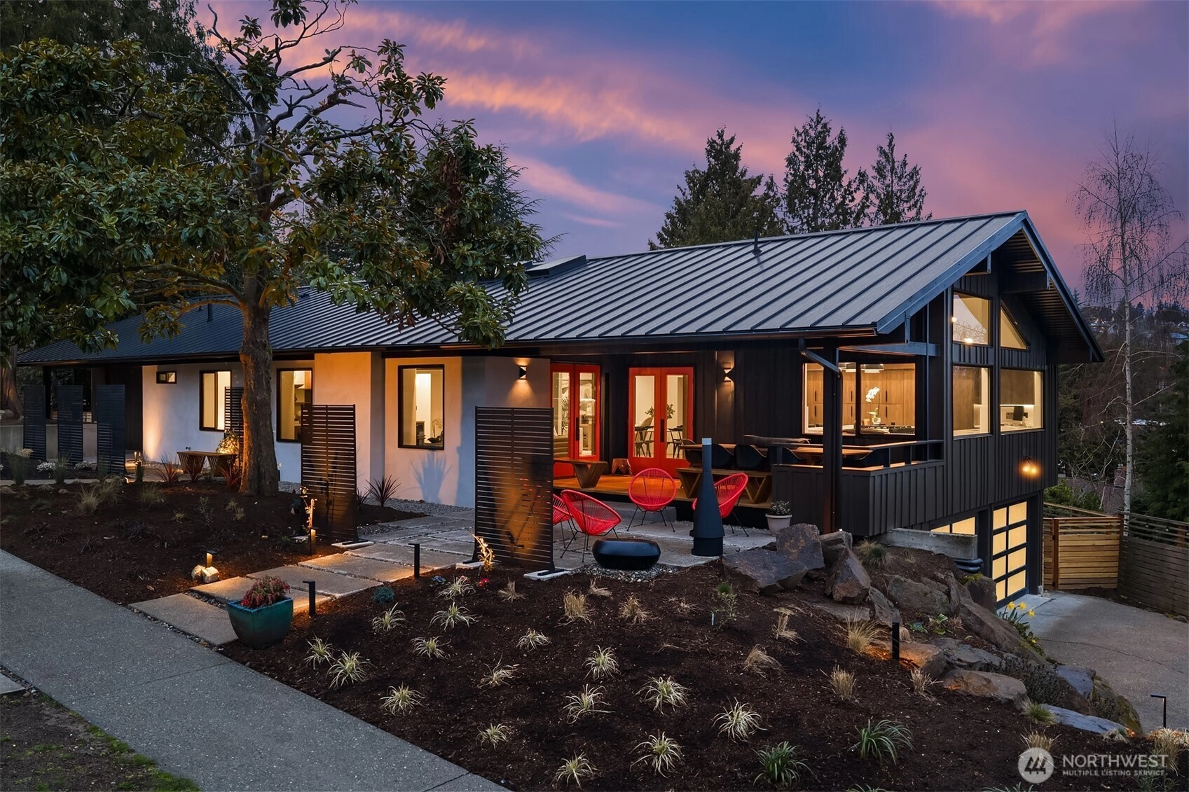 5010 NE 52nd St Seattle WA 98105