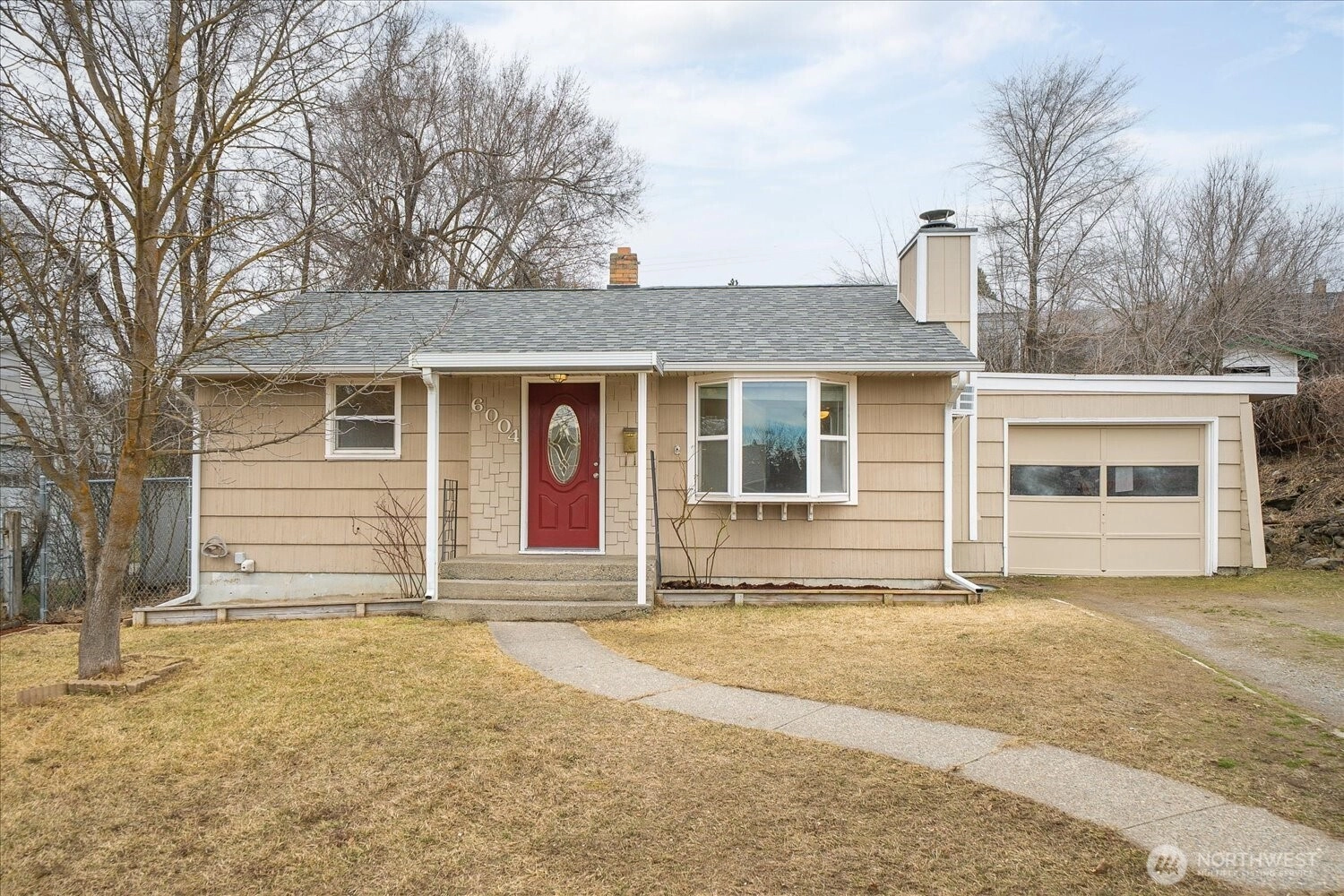 6004 N Douglas Dr Spokane WA 99205