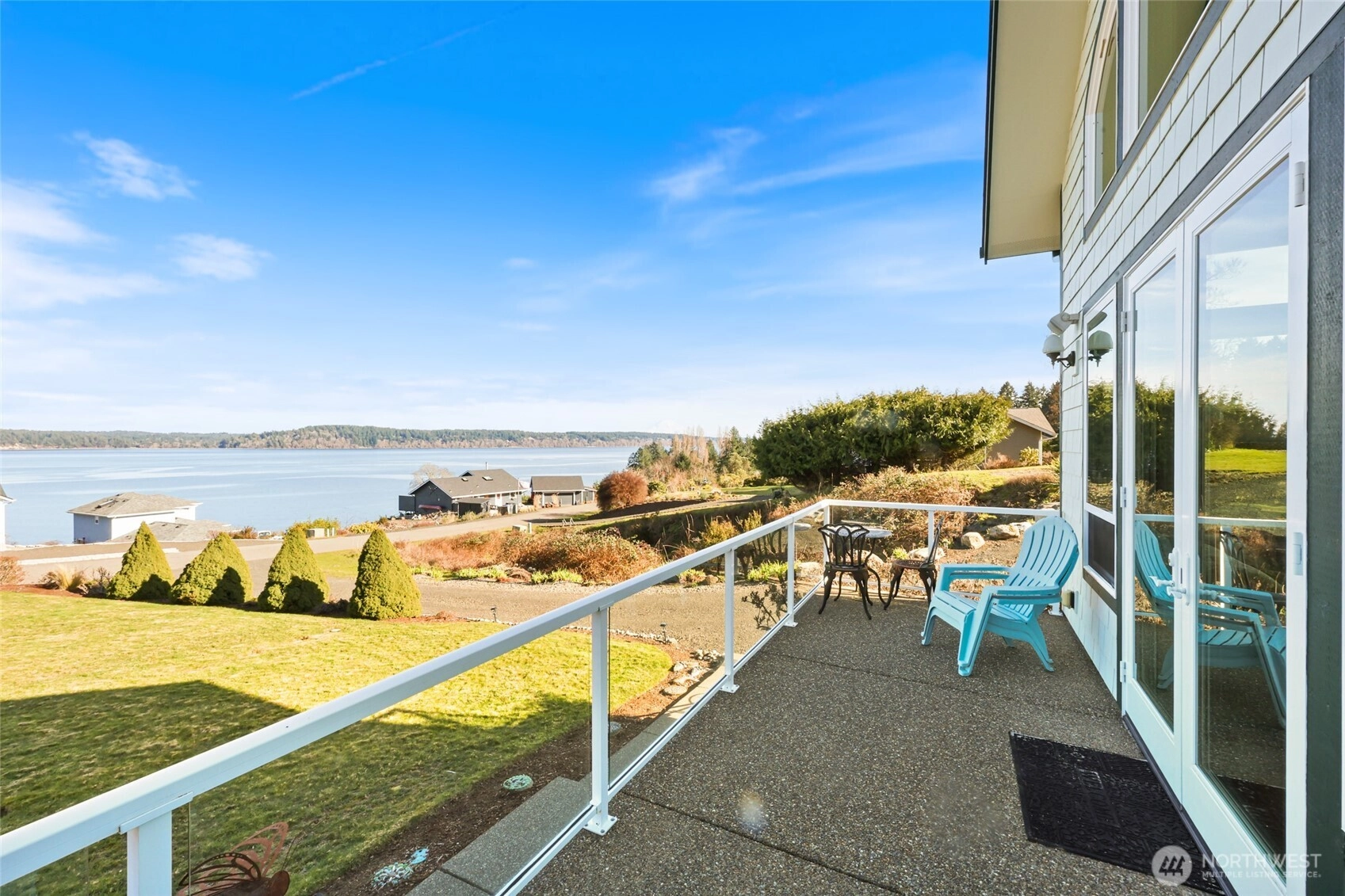 201 E Smith Cove Way Unit  Shelton WA 98584