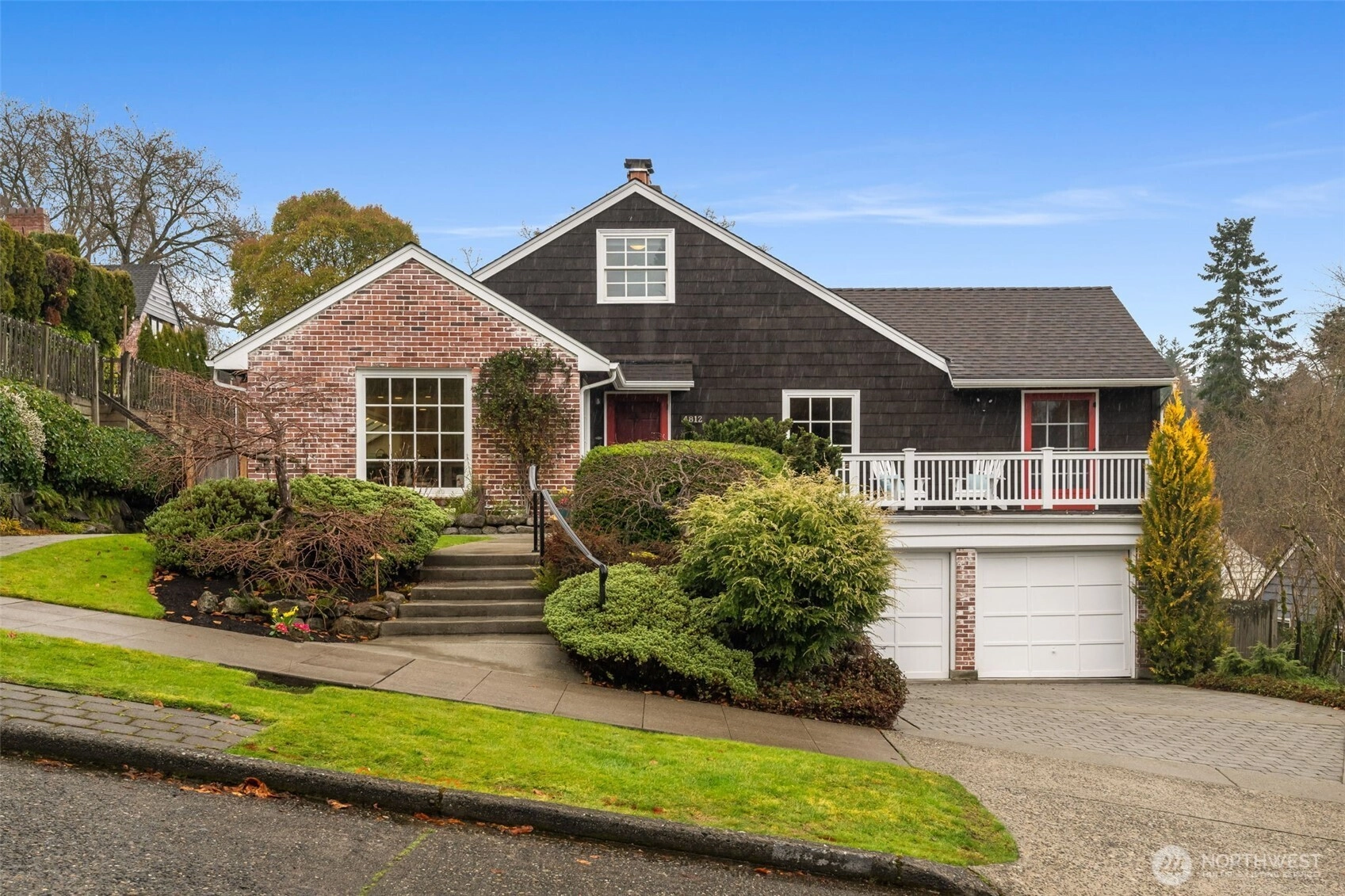 4812 NE 42nd St Seattle WA 98105