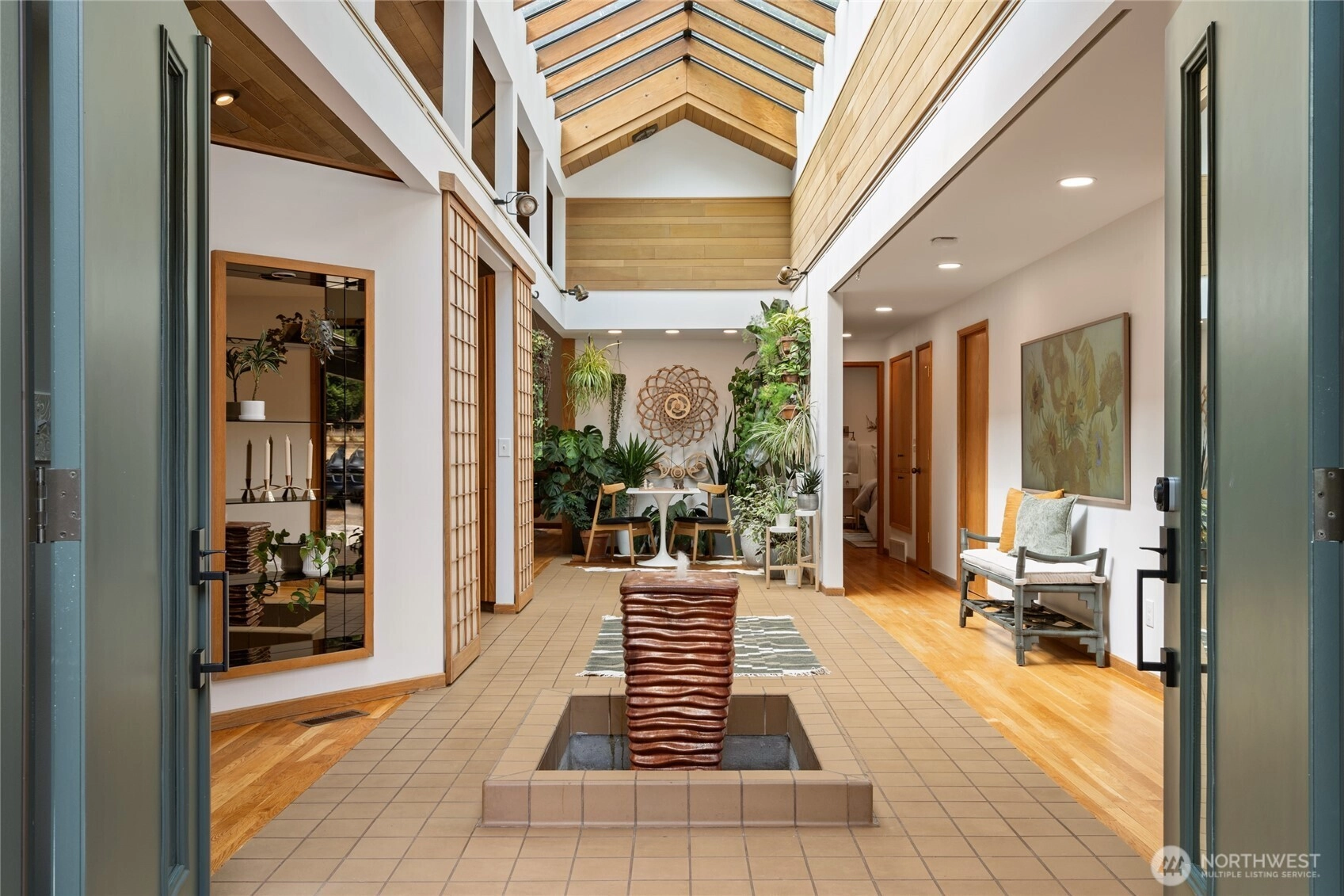 4851 88th Pl SE Mercer Island WA 98040