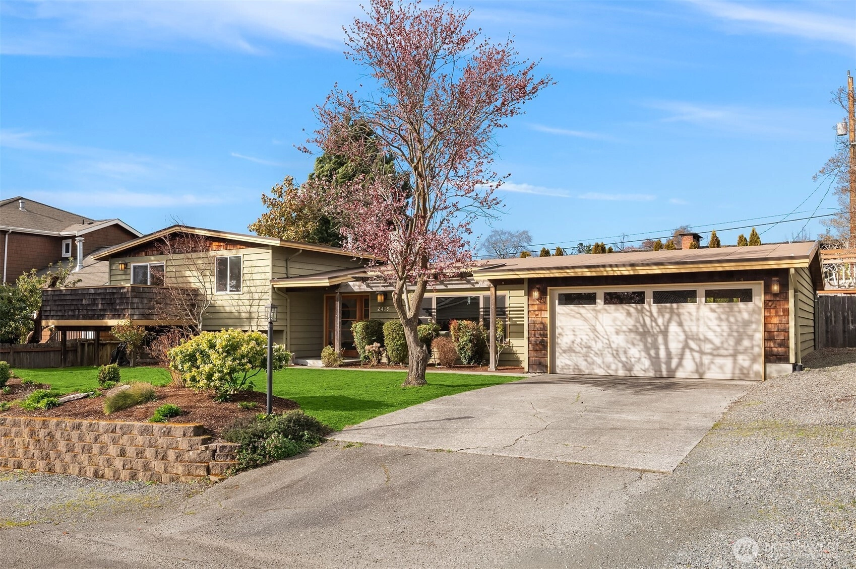 2416 NW 198th St Shoreline WA 98177