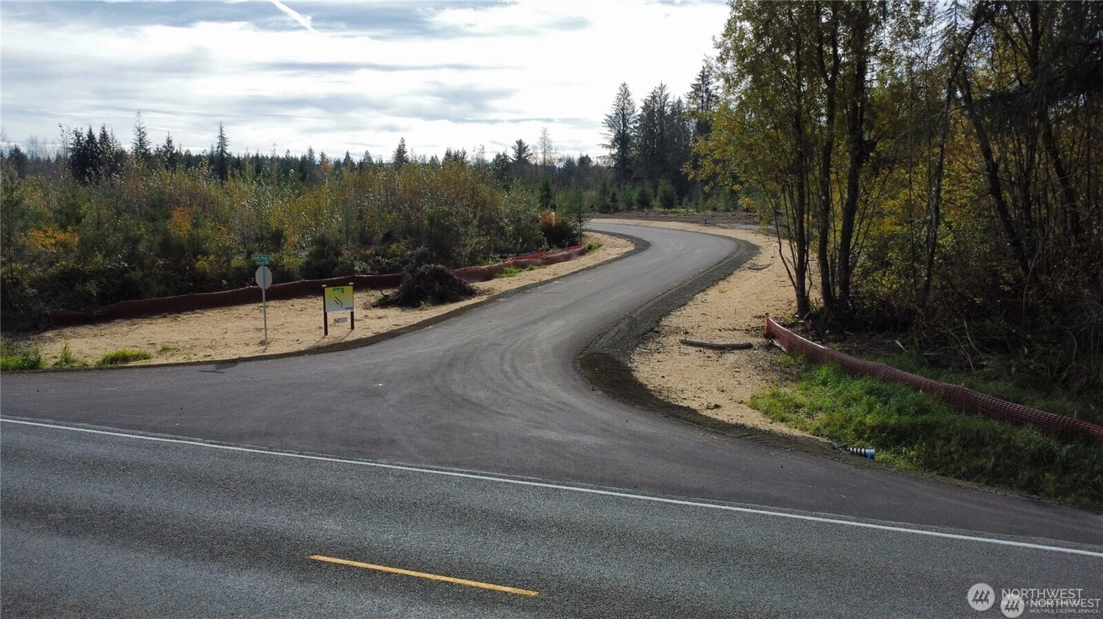 37 Avery Rd Elma WA 98541