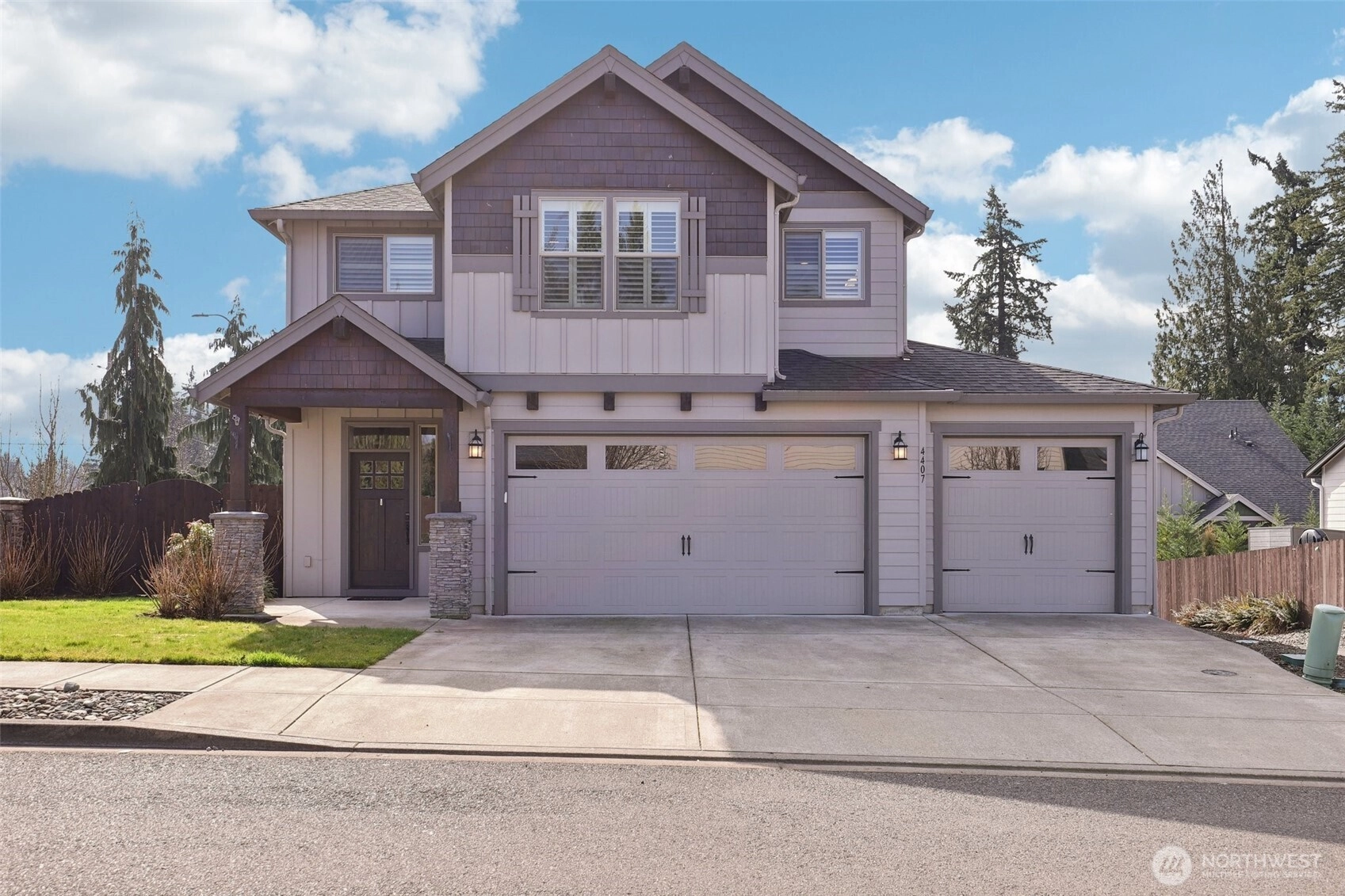 4407 N Ridgefield Woods Dr Ridgefield WA 98642