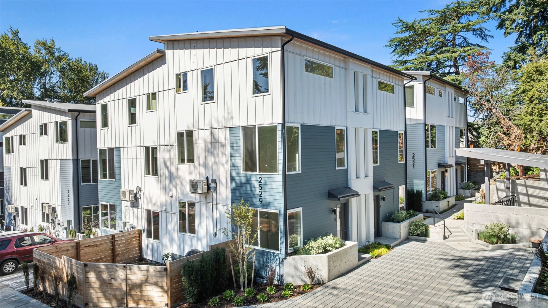 2529 29th Ave S Unit B Unit B Seattle WA 98144
