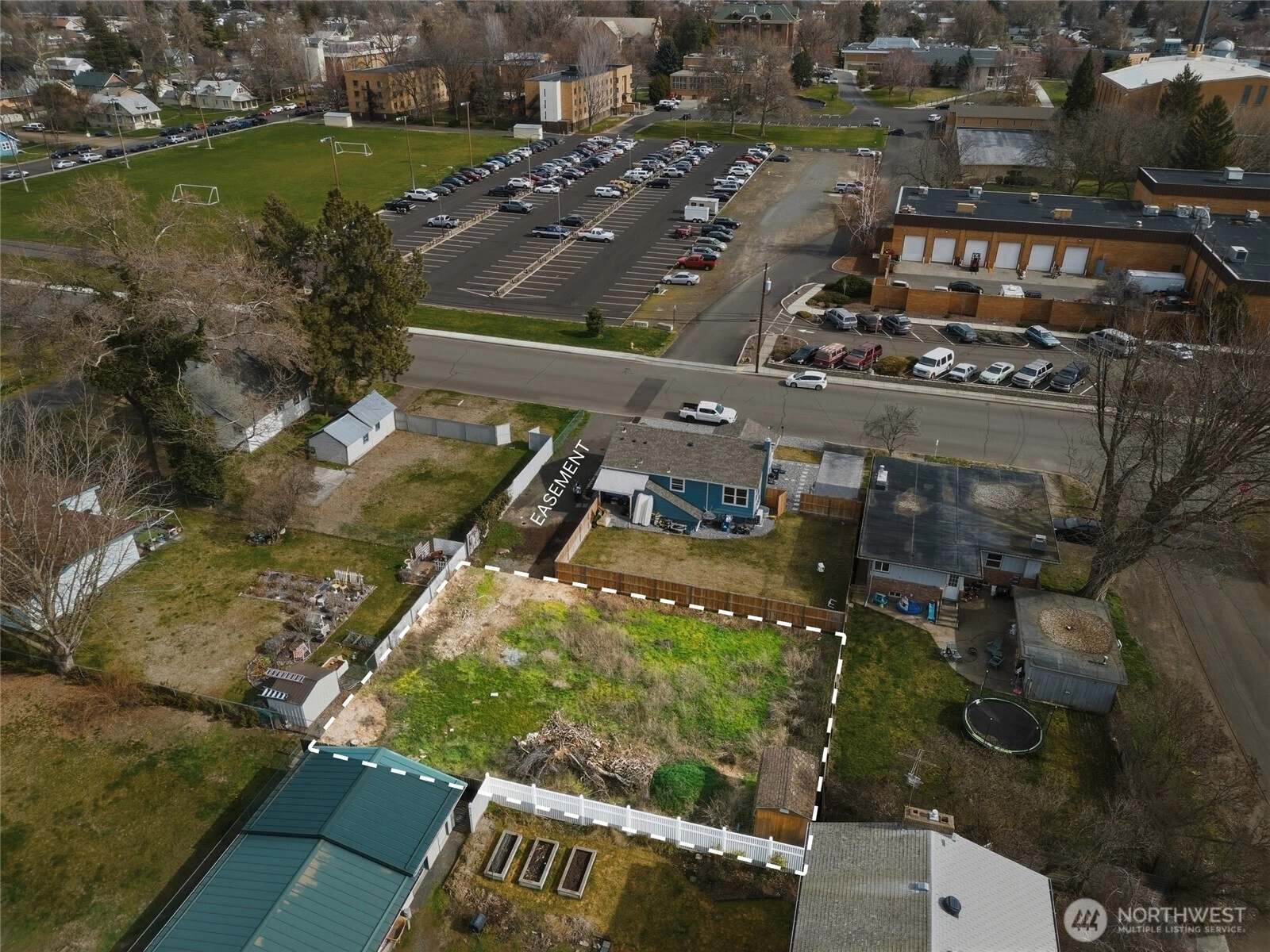 SW Davis Ave College Place WA 99324