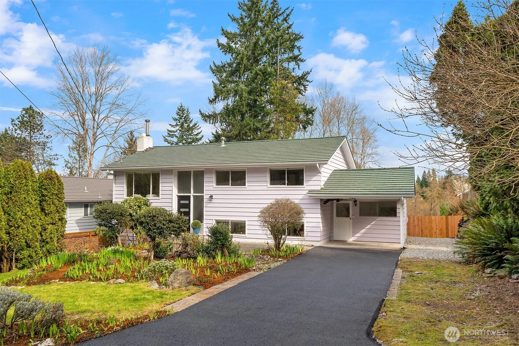 1428 153rd Pl SE Bellevue WA 98007