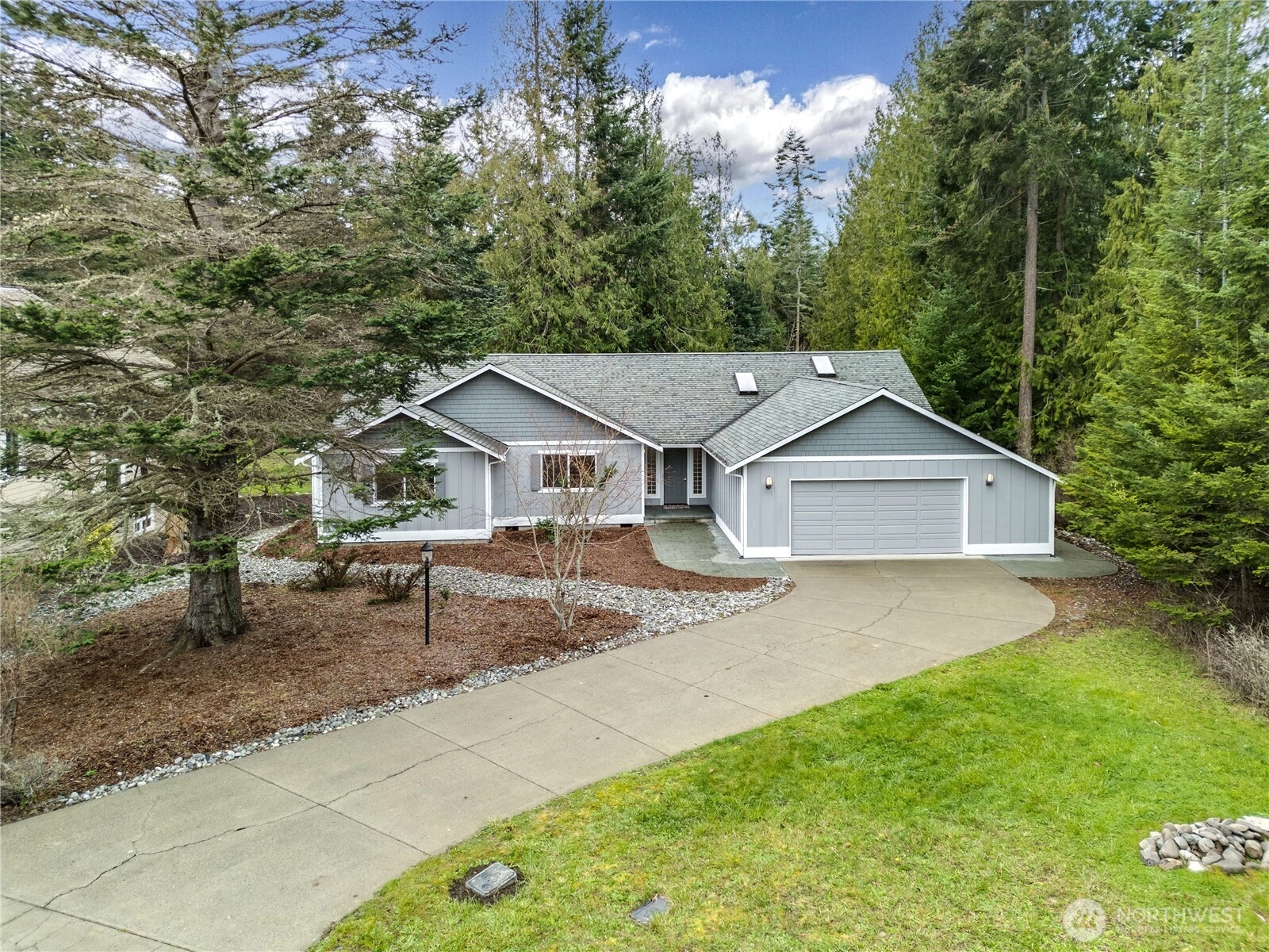 109 Vancouver Pl Sequim WA 98382