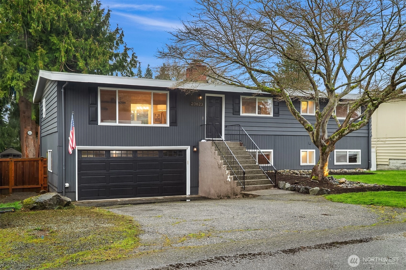 20623 81st Ave W Edmonds WA 98026