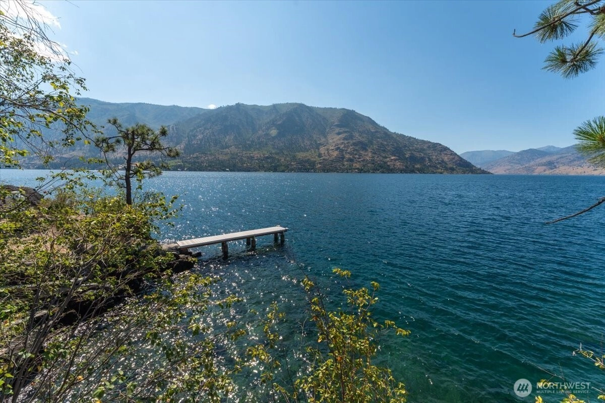 2570 Emerson Acres Rd Unit  Manson WA 98831