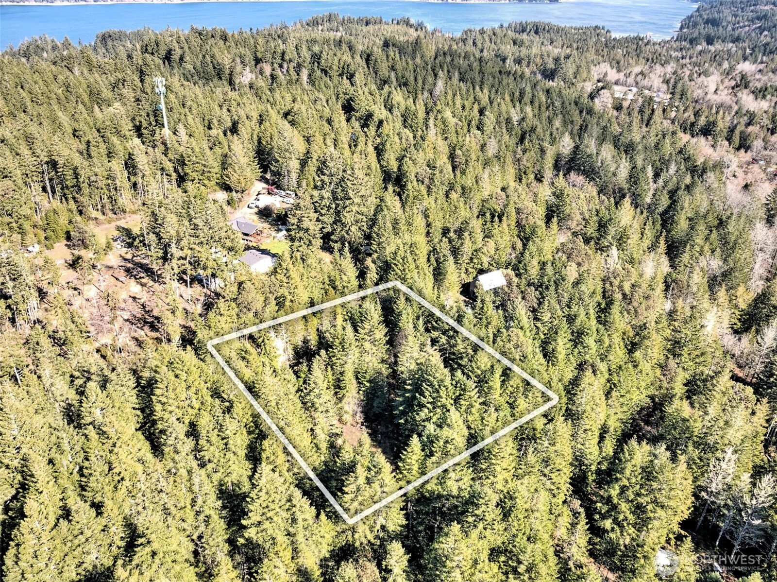 131 E Skyview Dr Union WA 98592