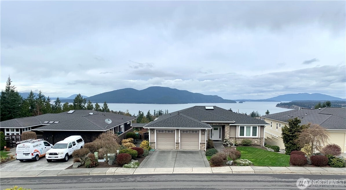 3809 W 12th St Unit  Anacortes WA 98221