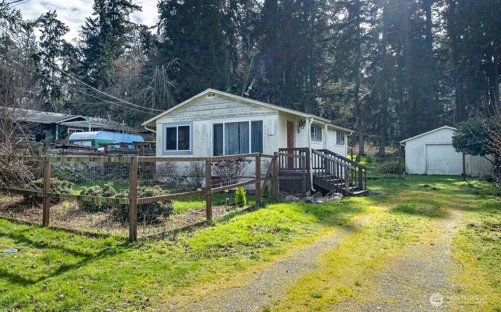1516 Garden Ln Unit  Freeland WA 98249