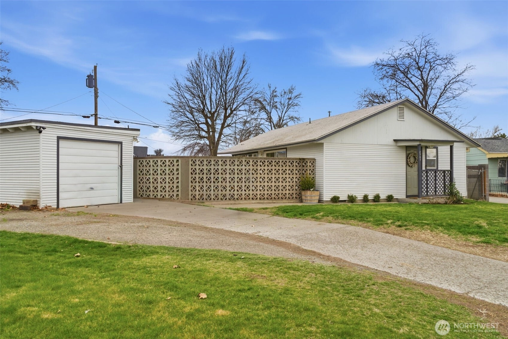 2707 W 6th Pl Unit  Kennewick WA 99336