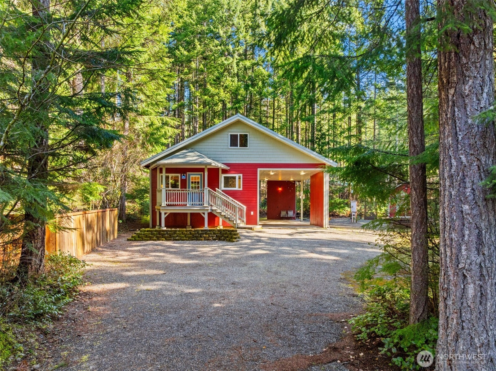 132 N Kokanee Cove Way Hoodsport WA 98548