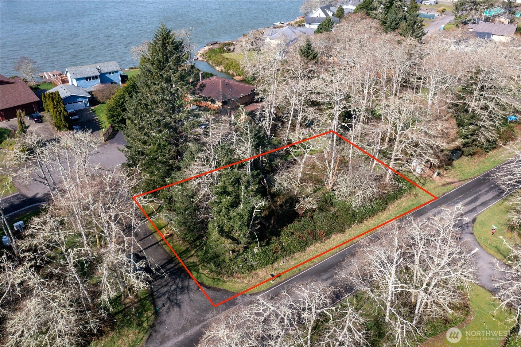 698 Fern Ct SE Unit  Ocean Shores WA 98569