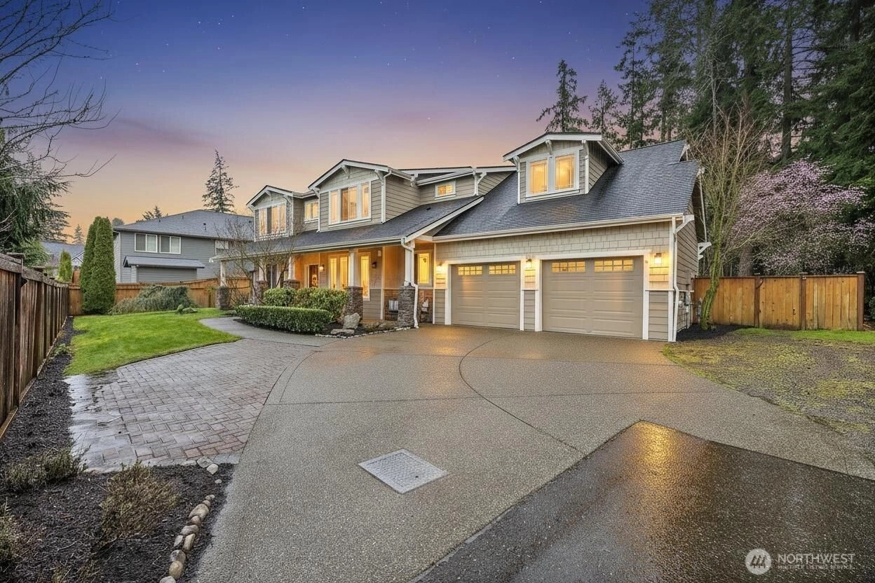 2712 Sunset Ct Steilacoom WA 98388