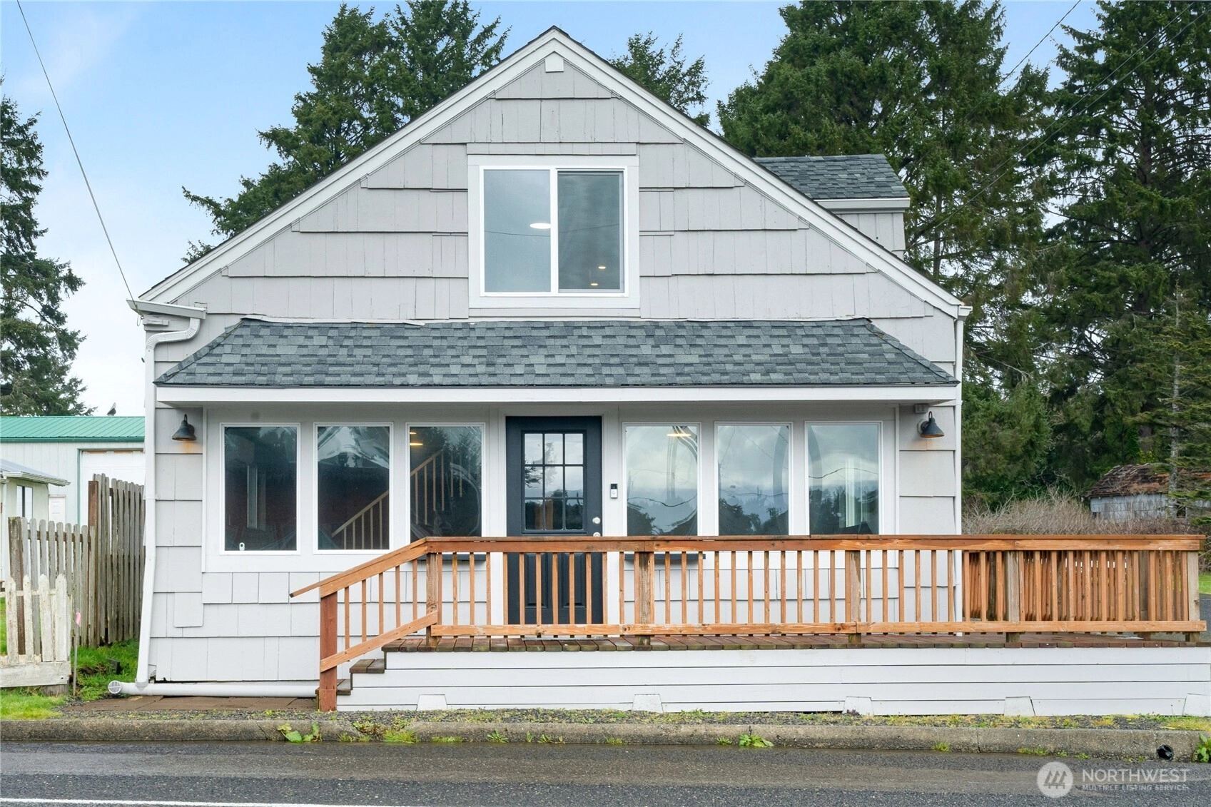40 Main St Unit  Pacific Beach WA 98571