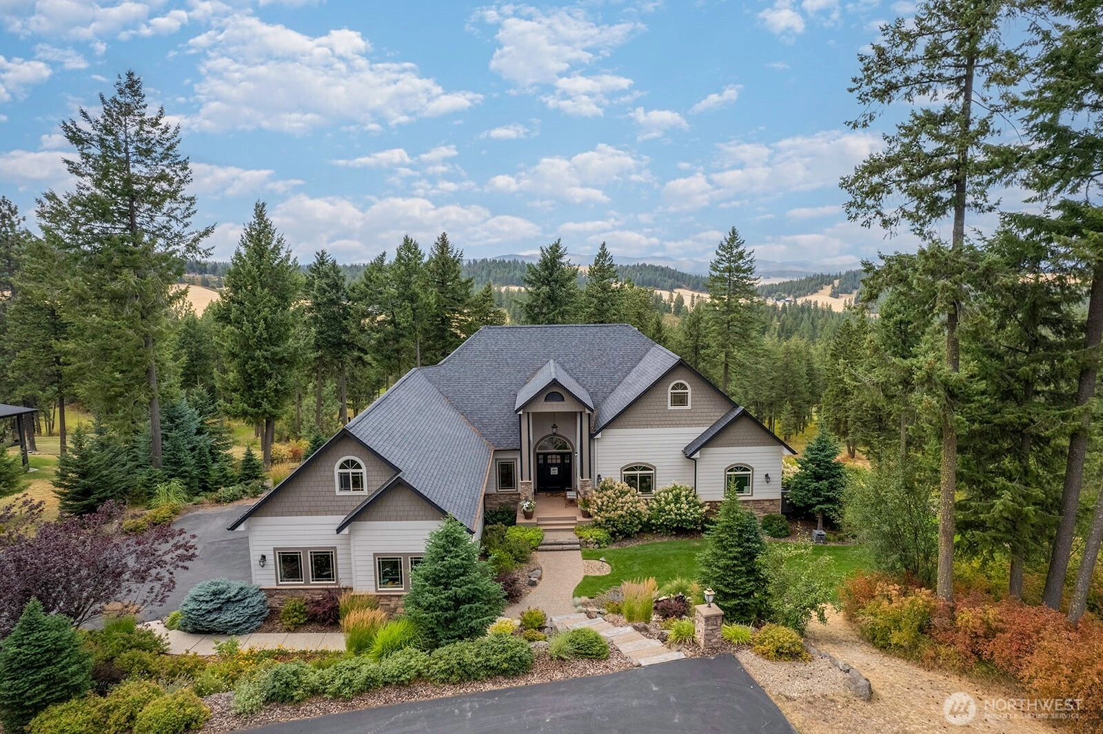4614 W Justin Ln Unit  Spokane WA 99208