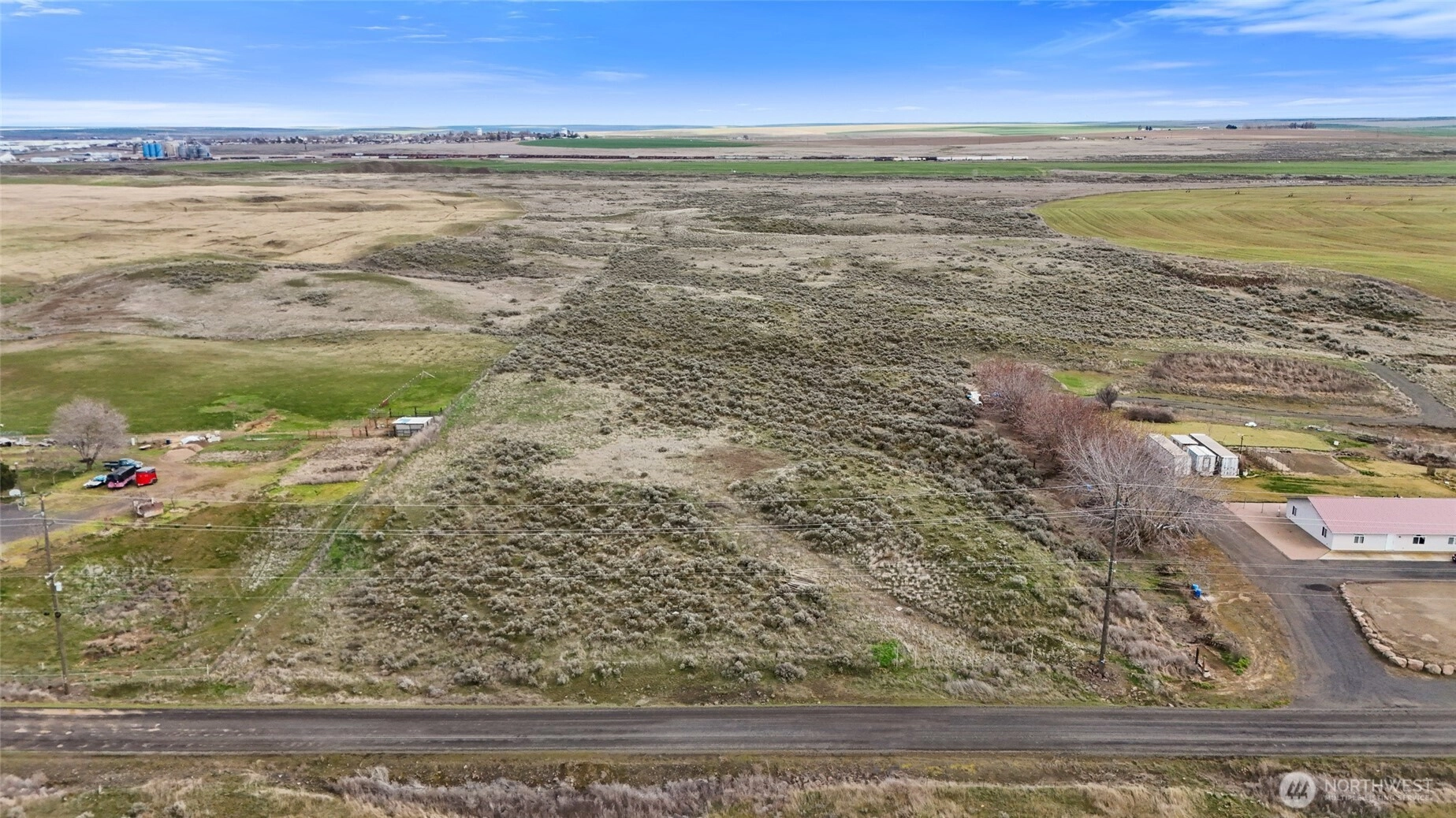 9051 SE Rd S Warden WA 98857