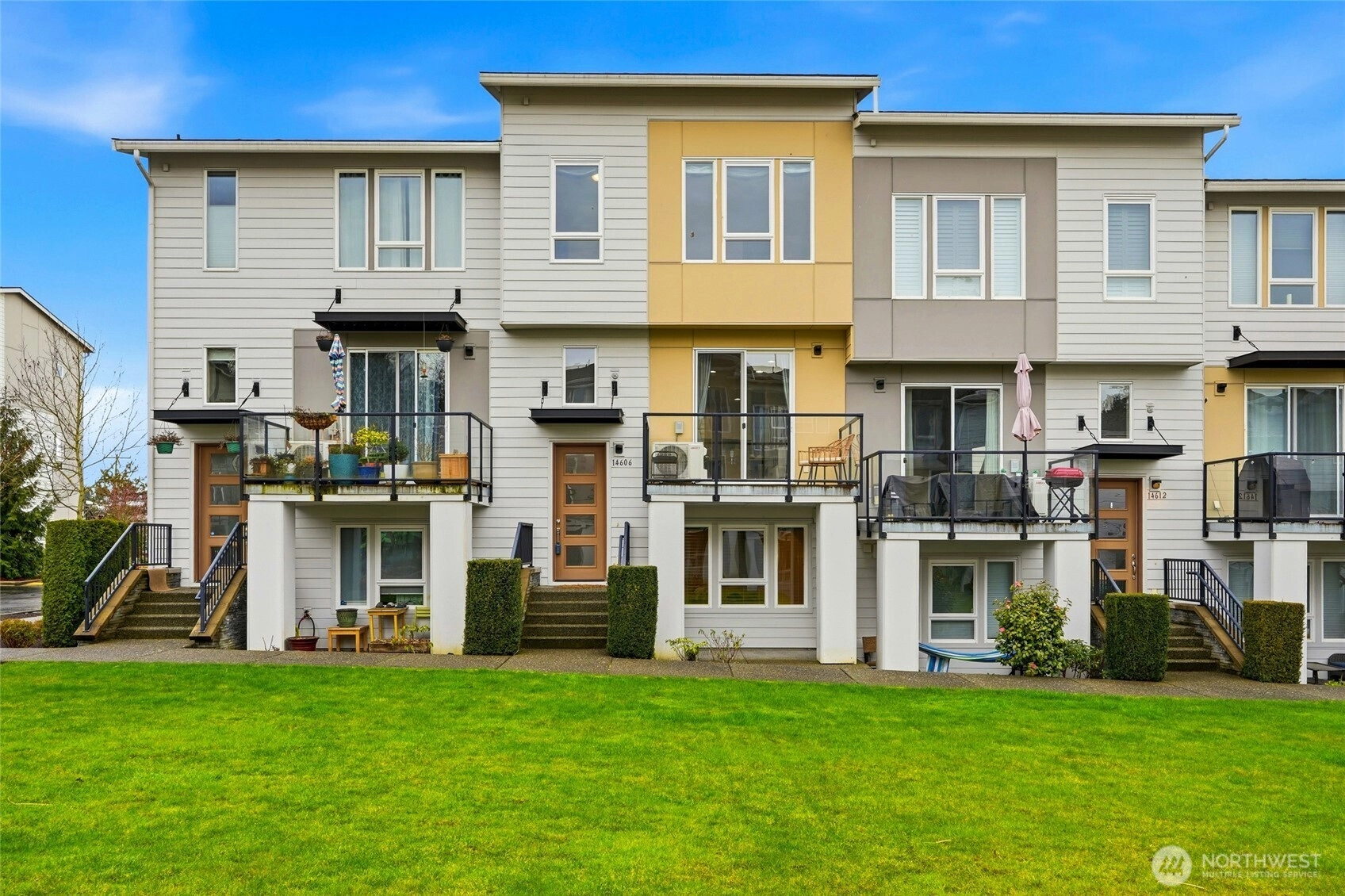 14606 35th Ct NE Lake Forest Park WA 98155