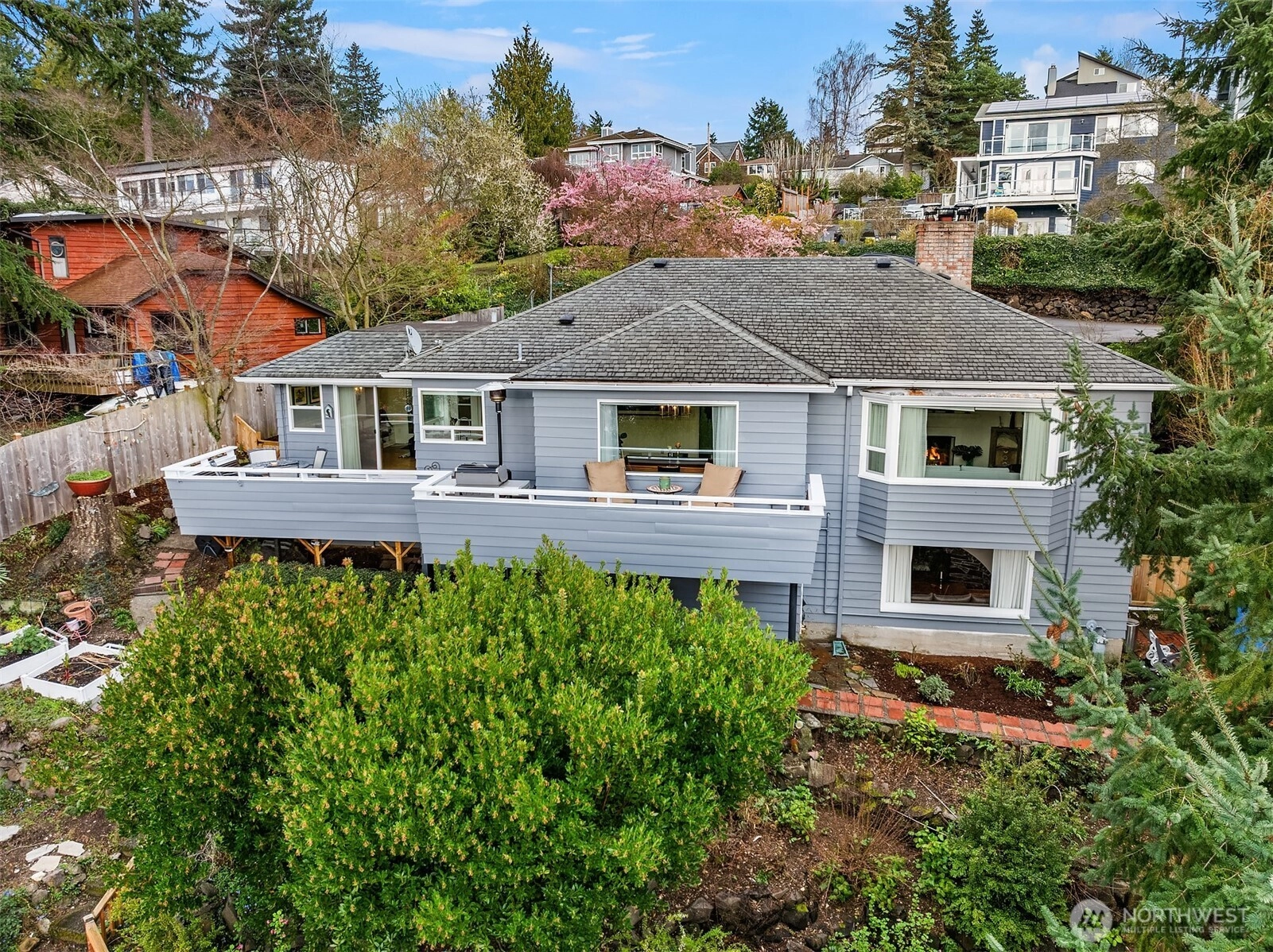 15828 25th Ave SW Burien WA 98166