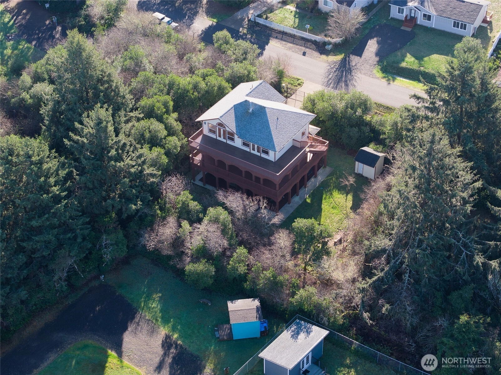 288 N Wynooochee Dr SW Unit  Ocean Shores WA 98569