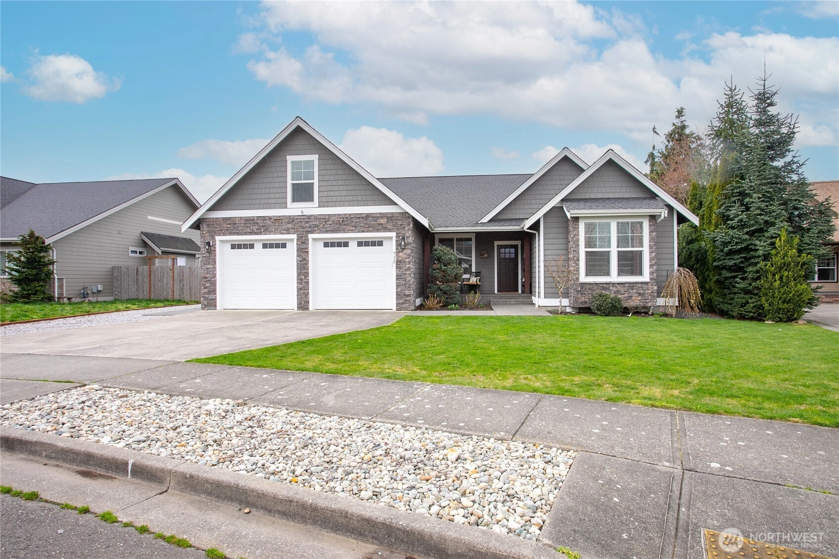 715 Red Maple Loop Everson WA 98247