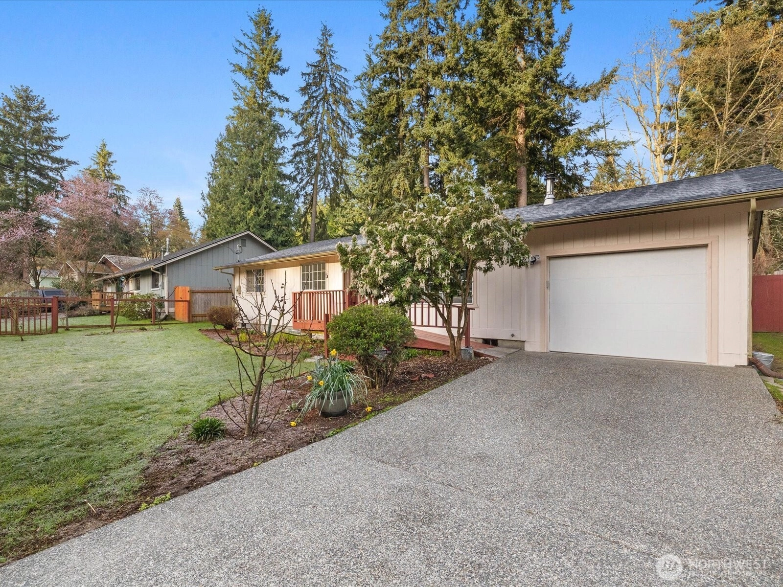 7822 Songbird Way Clinton WA 98236