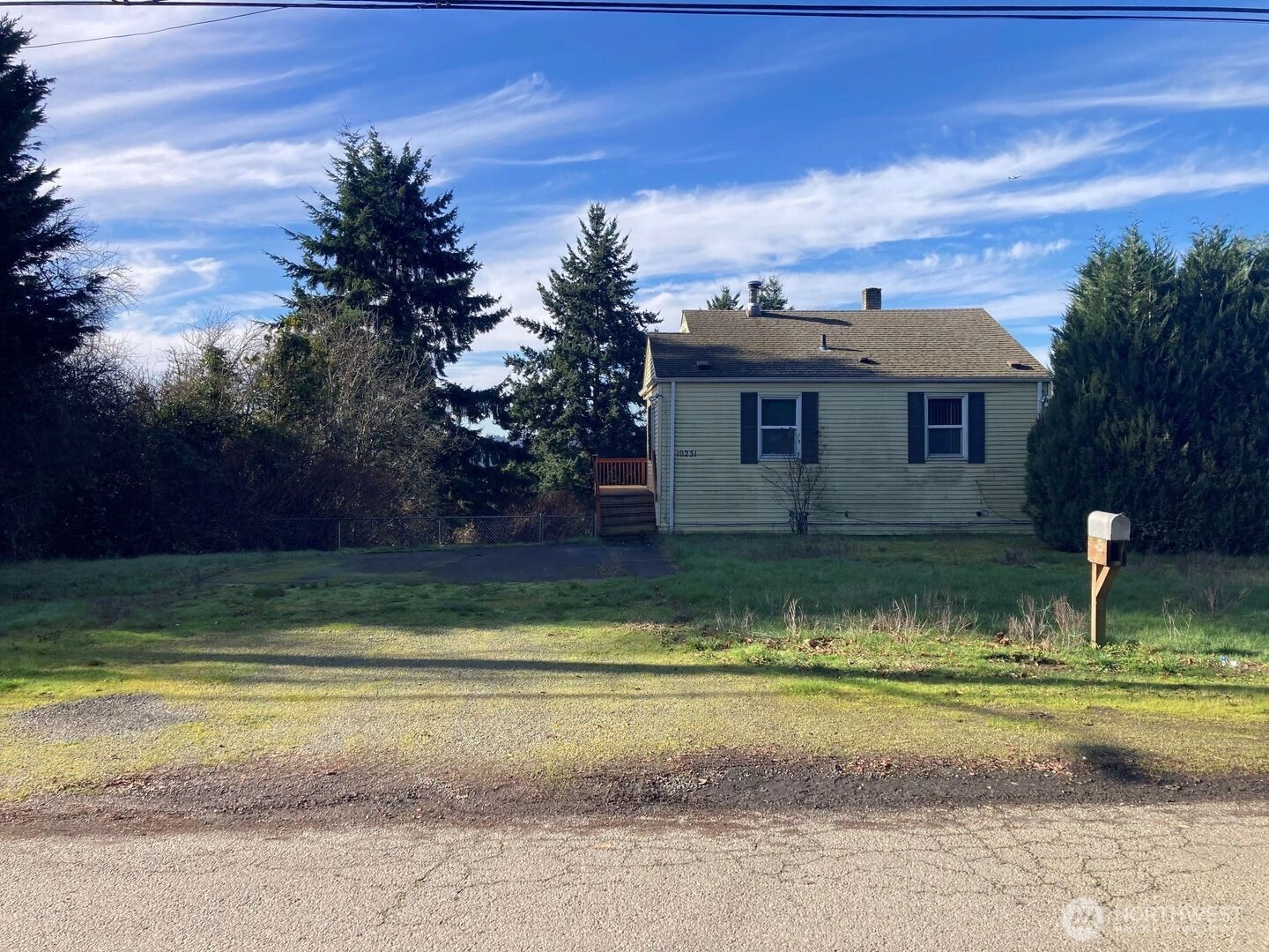 10231 Beacon Ave S Tukwila WA 98178