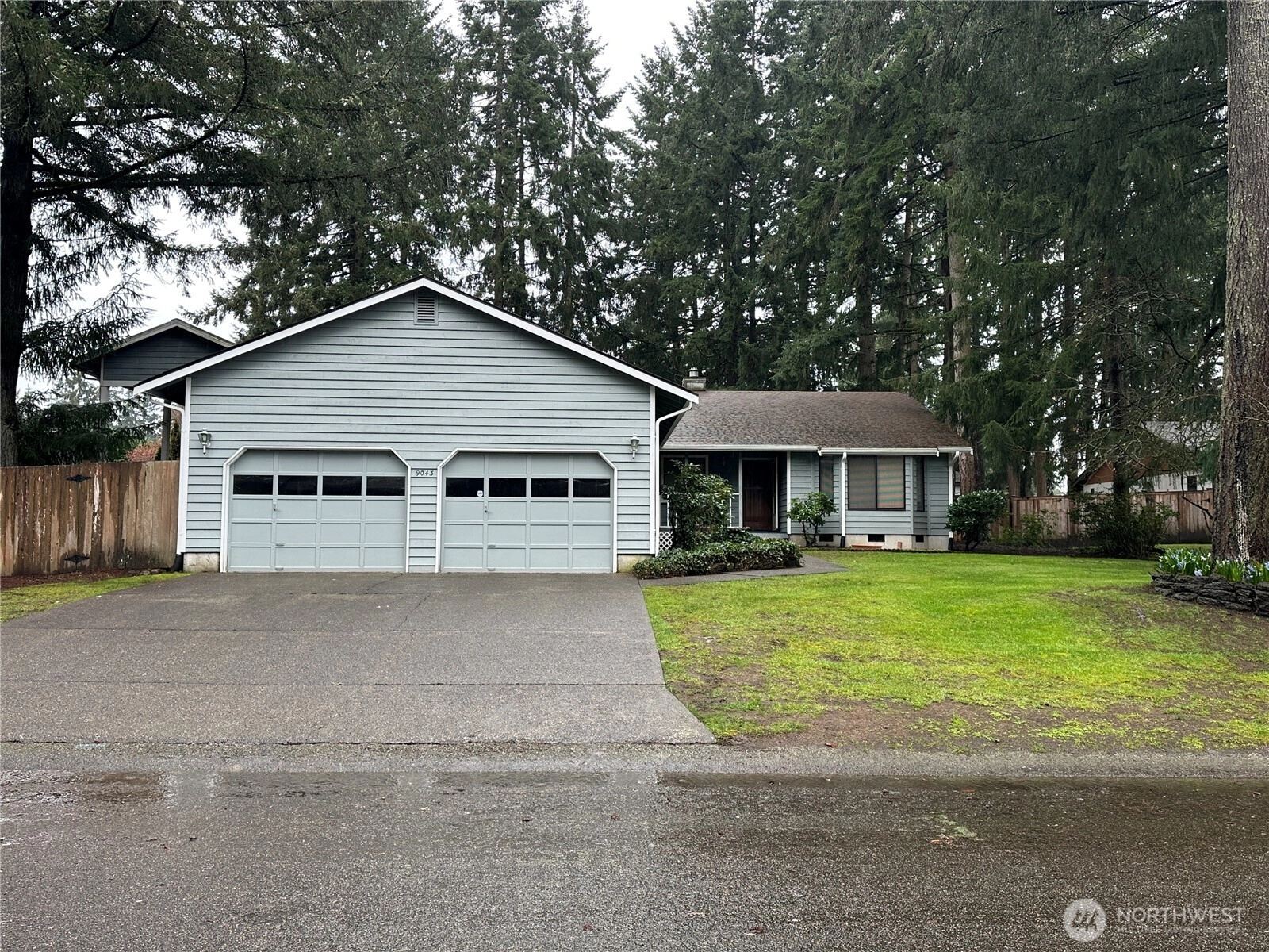 9043 3rd Way SE Olympia WA 98513