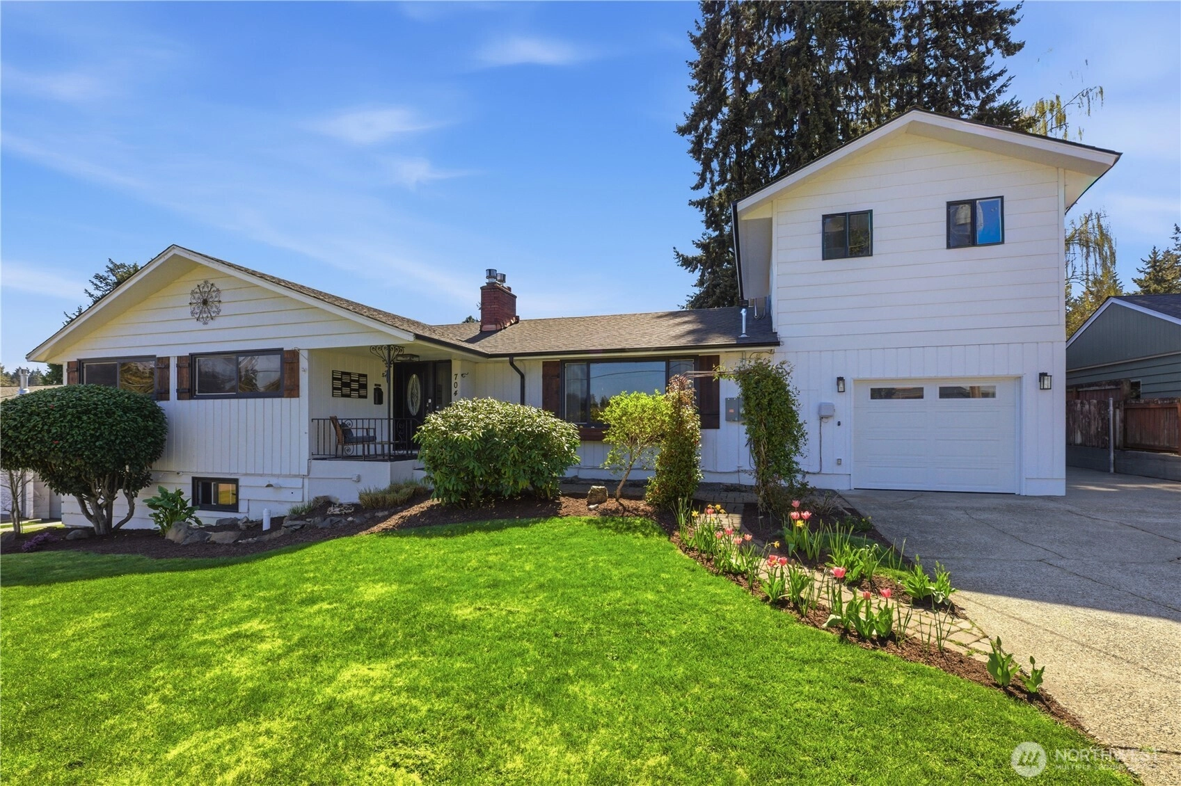 704 Fir Park Ln Unit  Fircrest WA 98466