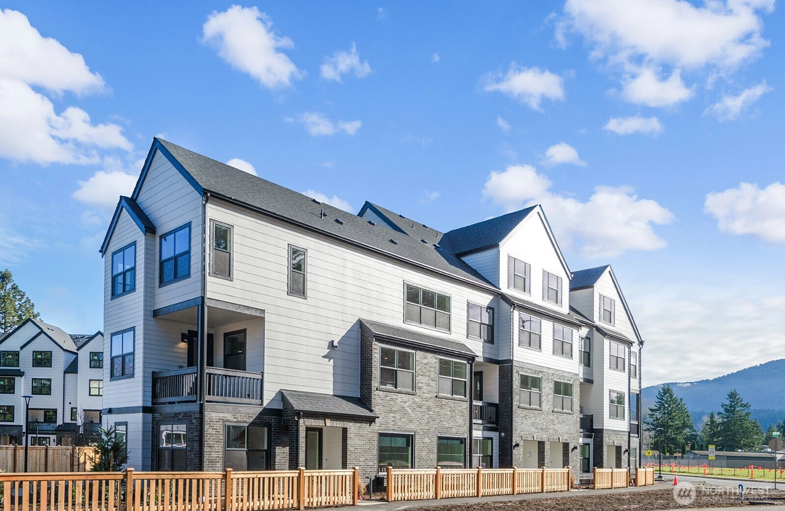 728 Newport Way NW Unit  Issaquah WA 98027