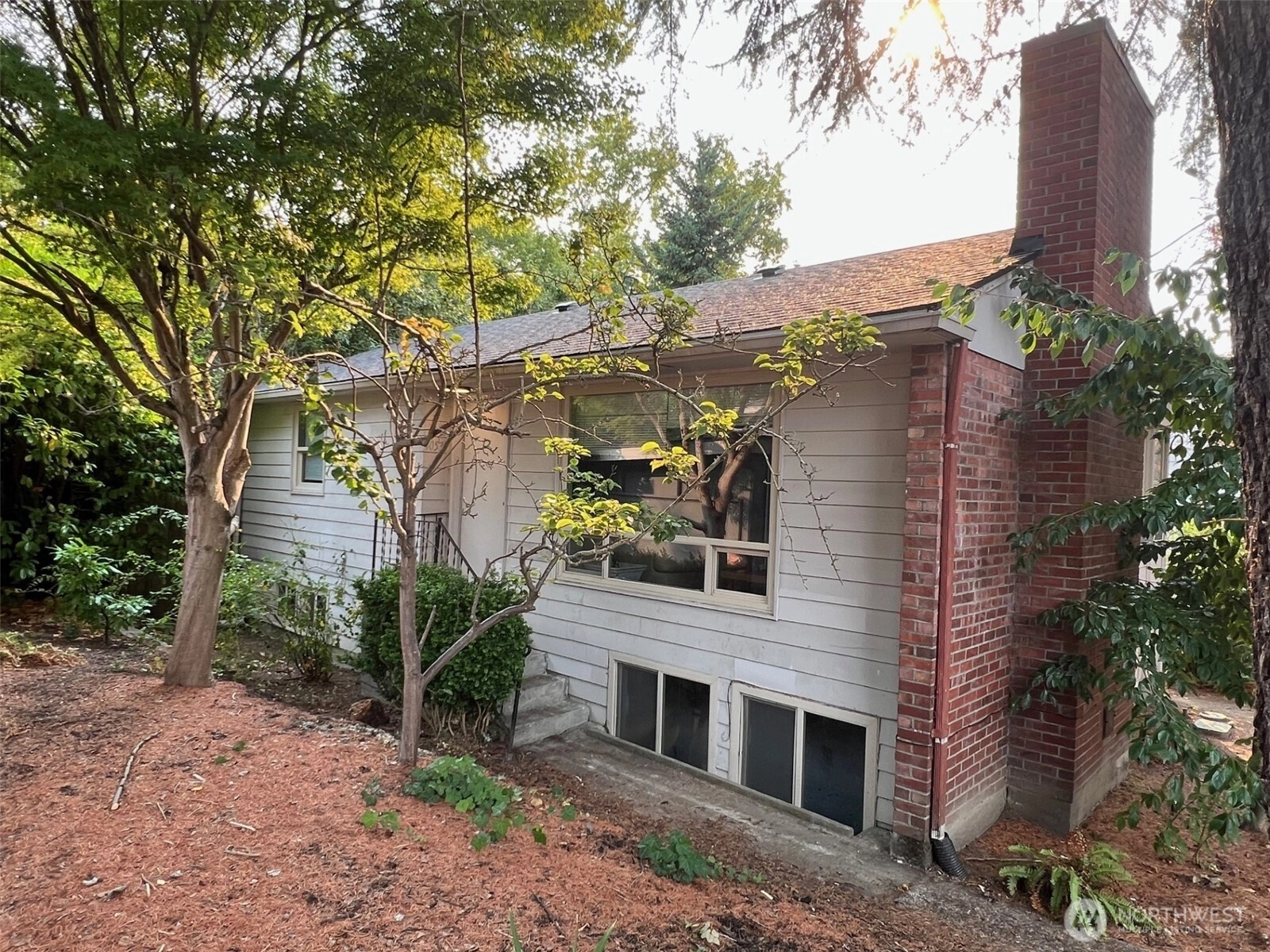 4053 NE 55th St Unit  Seattle WA 98105