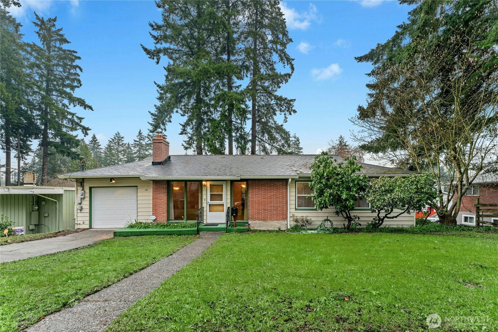 429 Harvard Ave Fircrest WA 98466