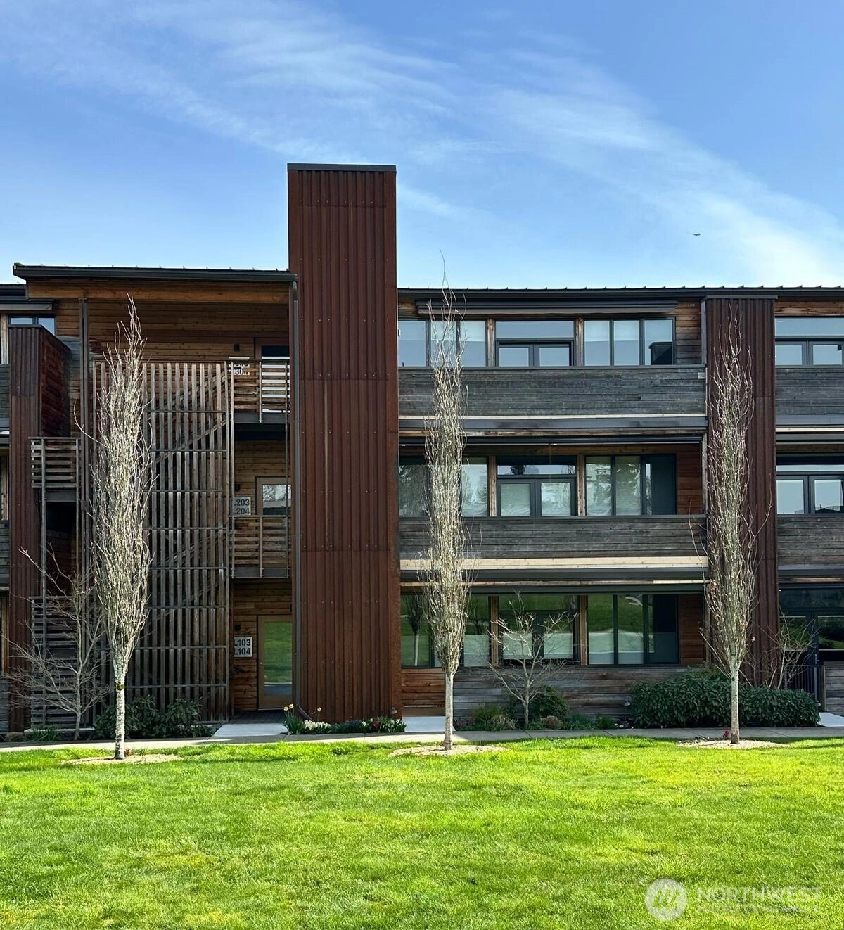 363 Ambrose Ln NW Unit L204 Bainbridge Island WA 98110