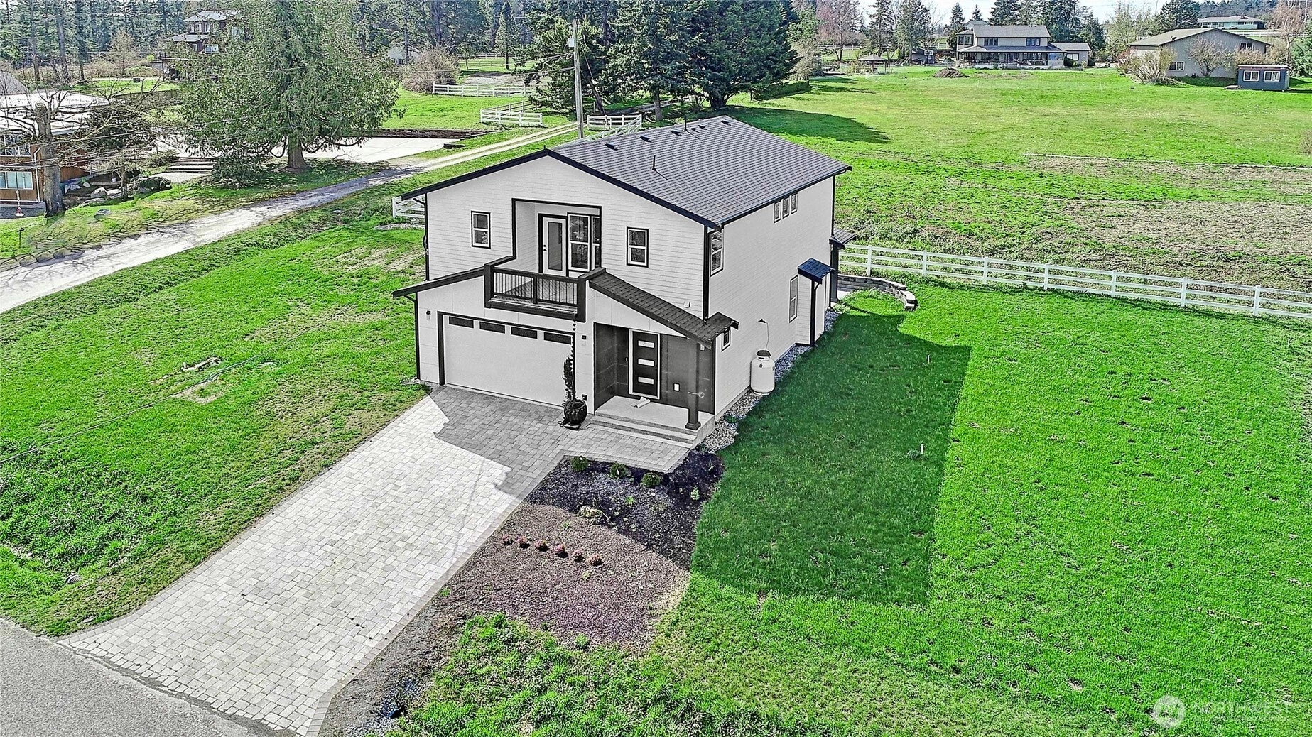 1458 Larkspur Ln Camano Island WA 98282