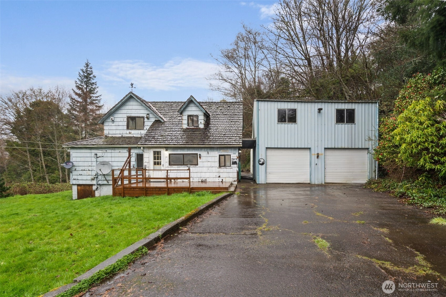 728 Dakota St Unit  Raymond WA 98577