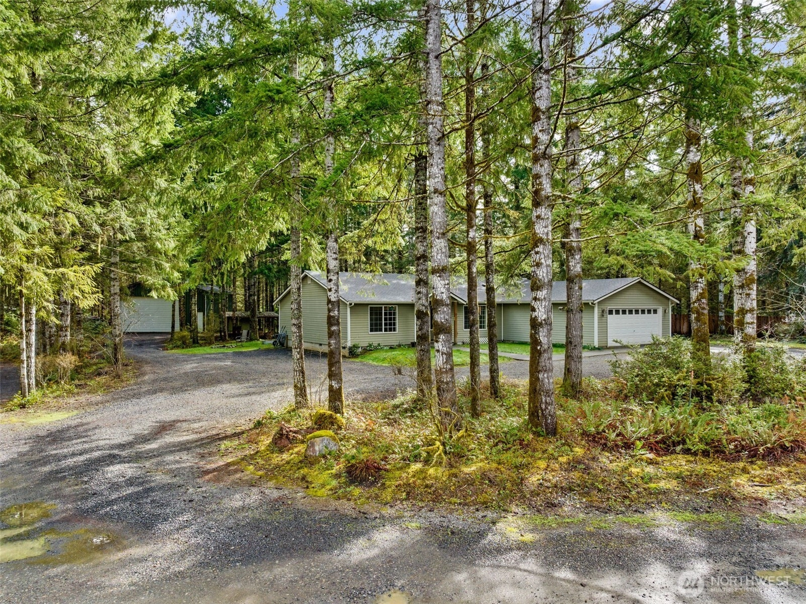 70 E Capital Peak Dr Unit  Shelton WA 98584