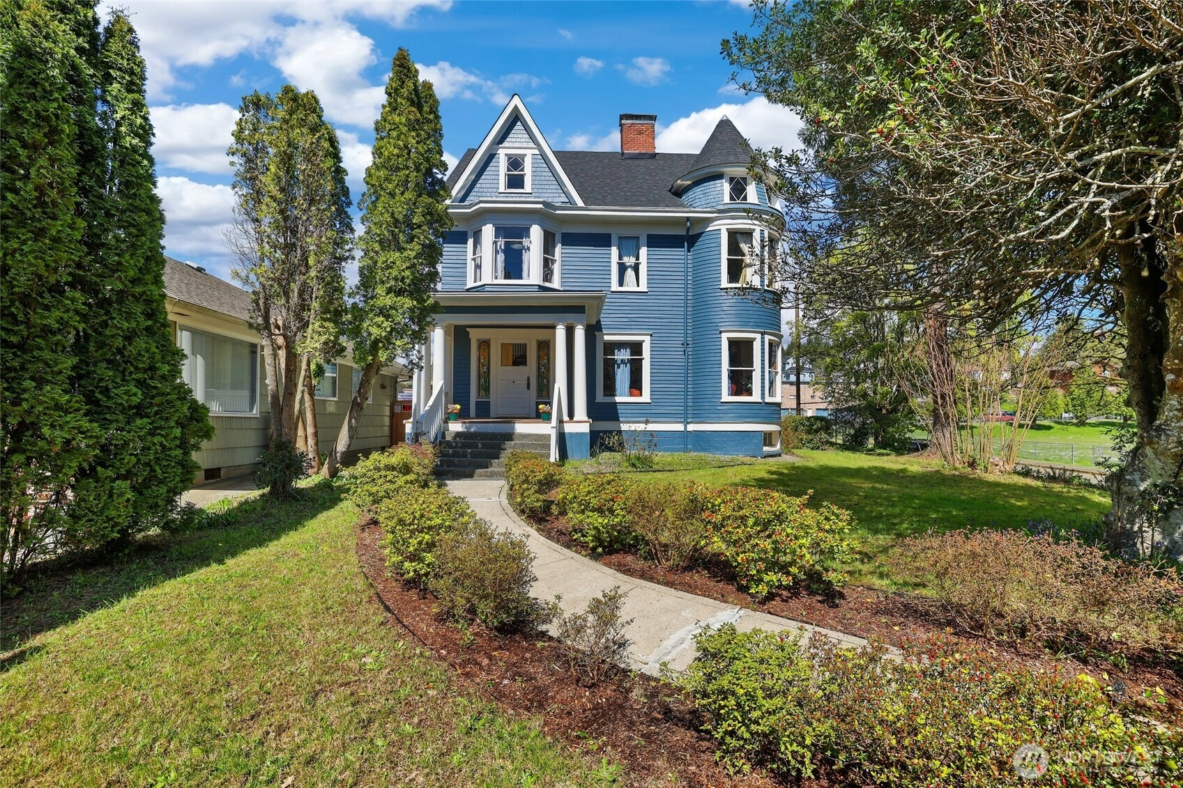120 E 4th St Aberdeen WA 98520