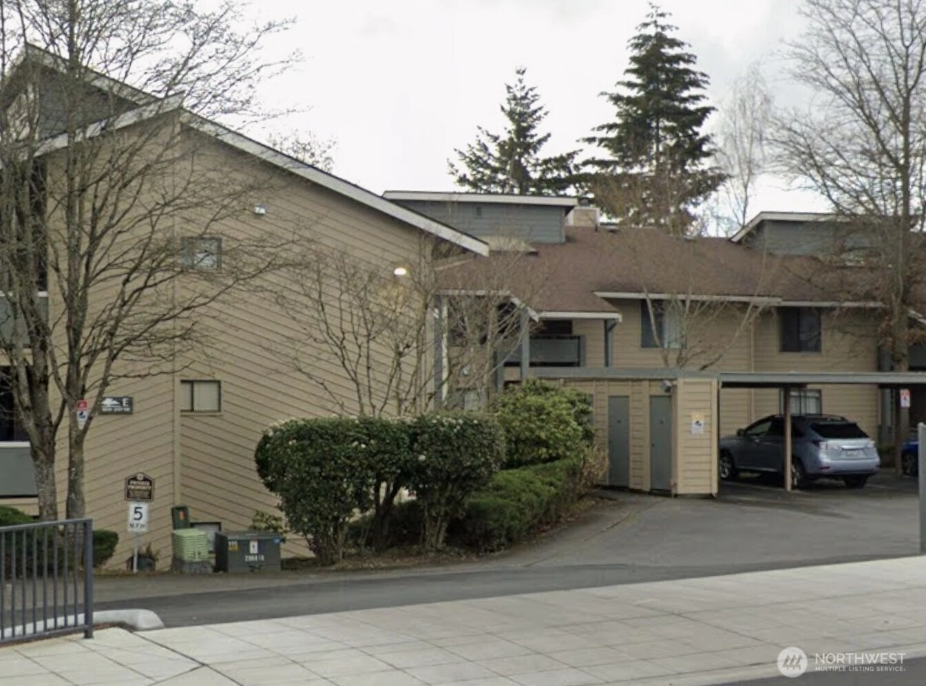 4800 200th St SW Unit E201 Lynnwood WA 98036
