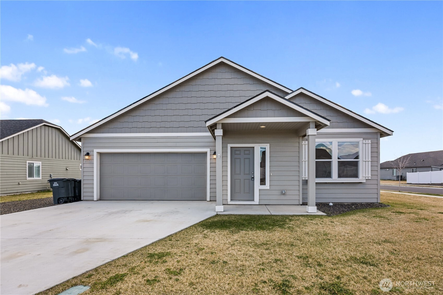 4241 W Wood Ct Unit  Moses Lake WA 98837