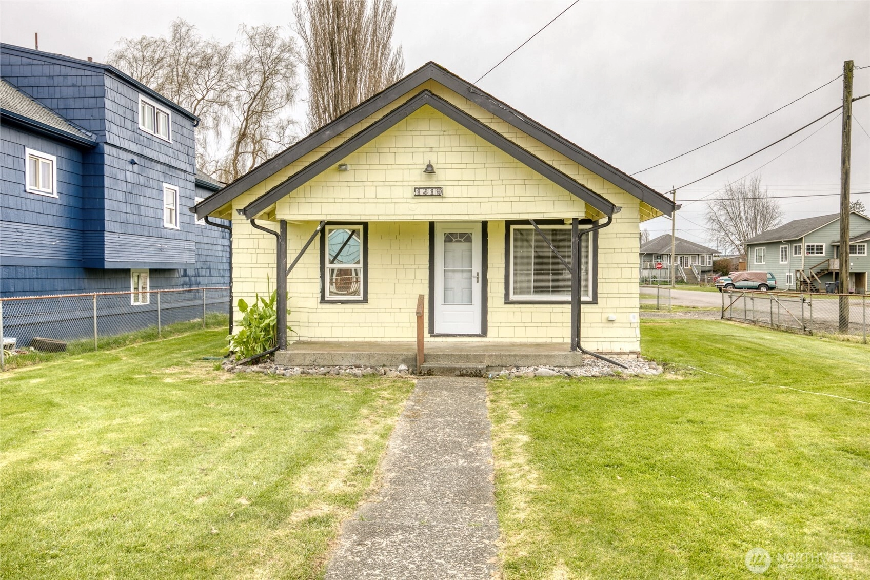 1319 W 2nd Aberdeen WA 98520