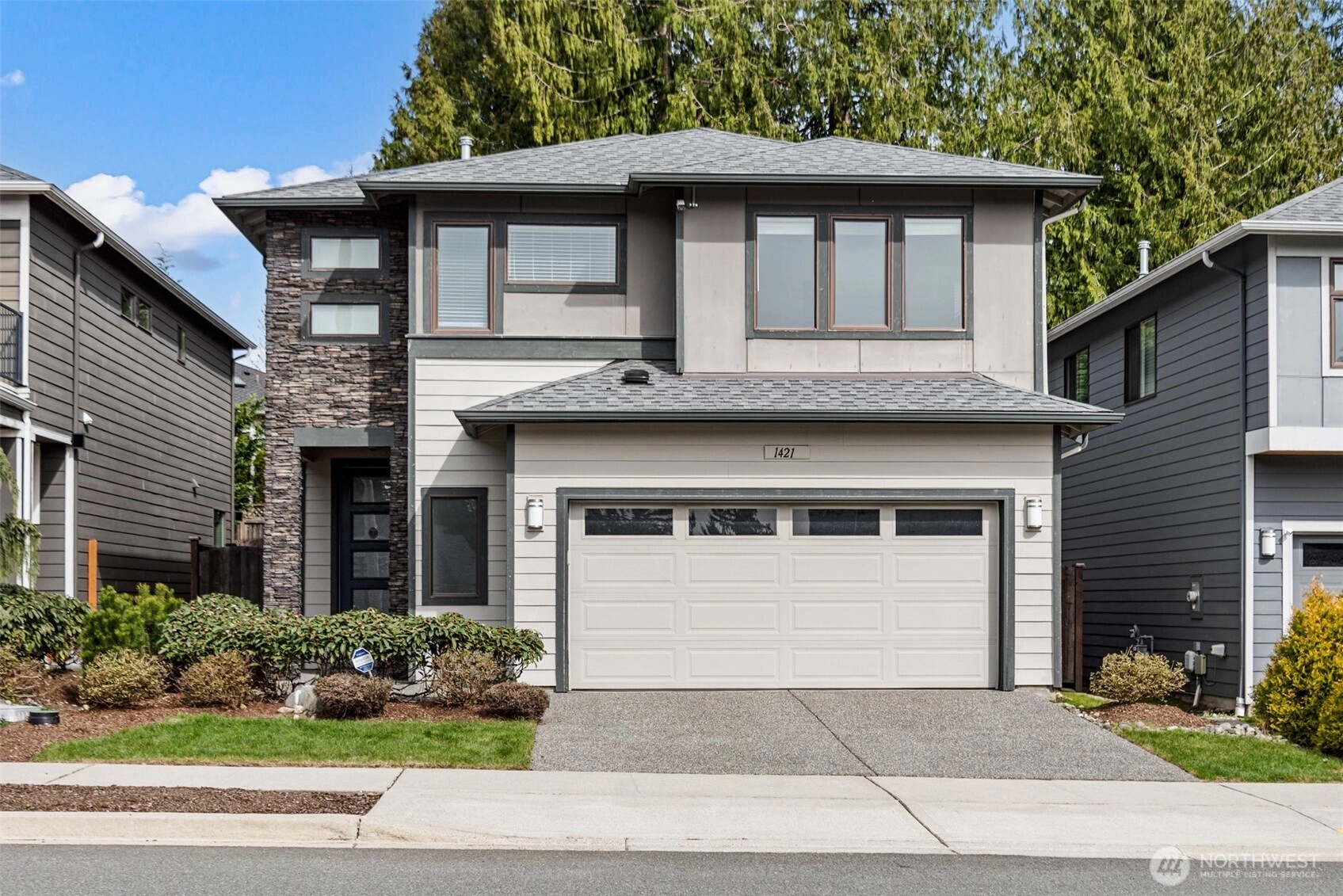 1421 184th St SW Lynnwood WA 98037