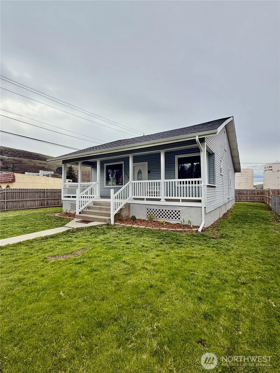 109 N Cherry St Dayton WA 99328
