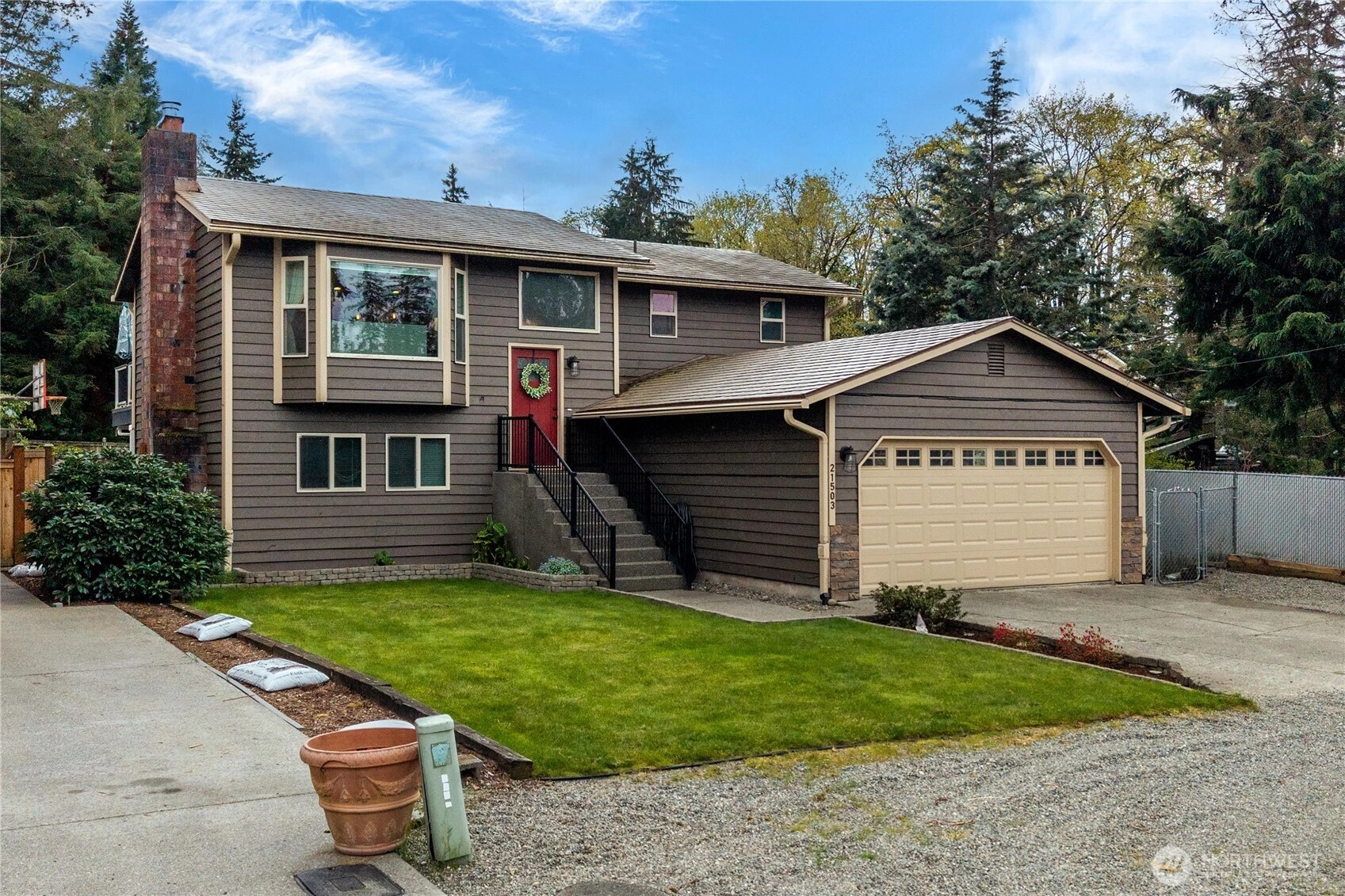 21503 SE 266th St Unit  Maple Valley WA 98038